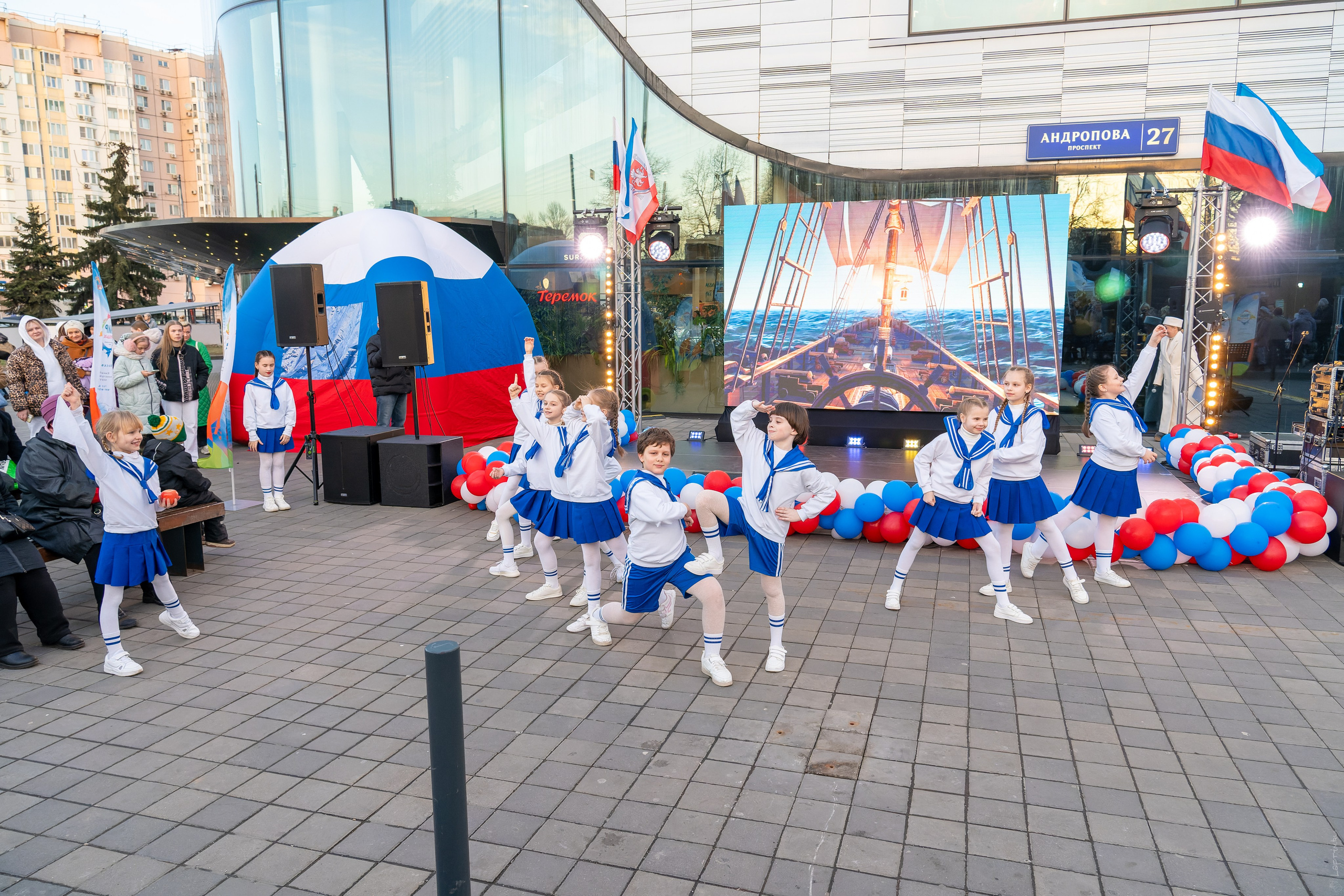 Концерт Крымская весна. «Студия DRONAVT`s» — видеосъёмка и фотография г. Москва