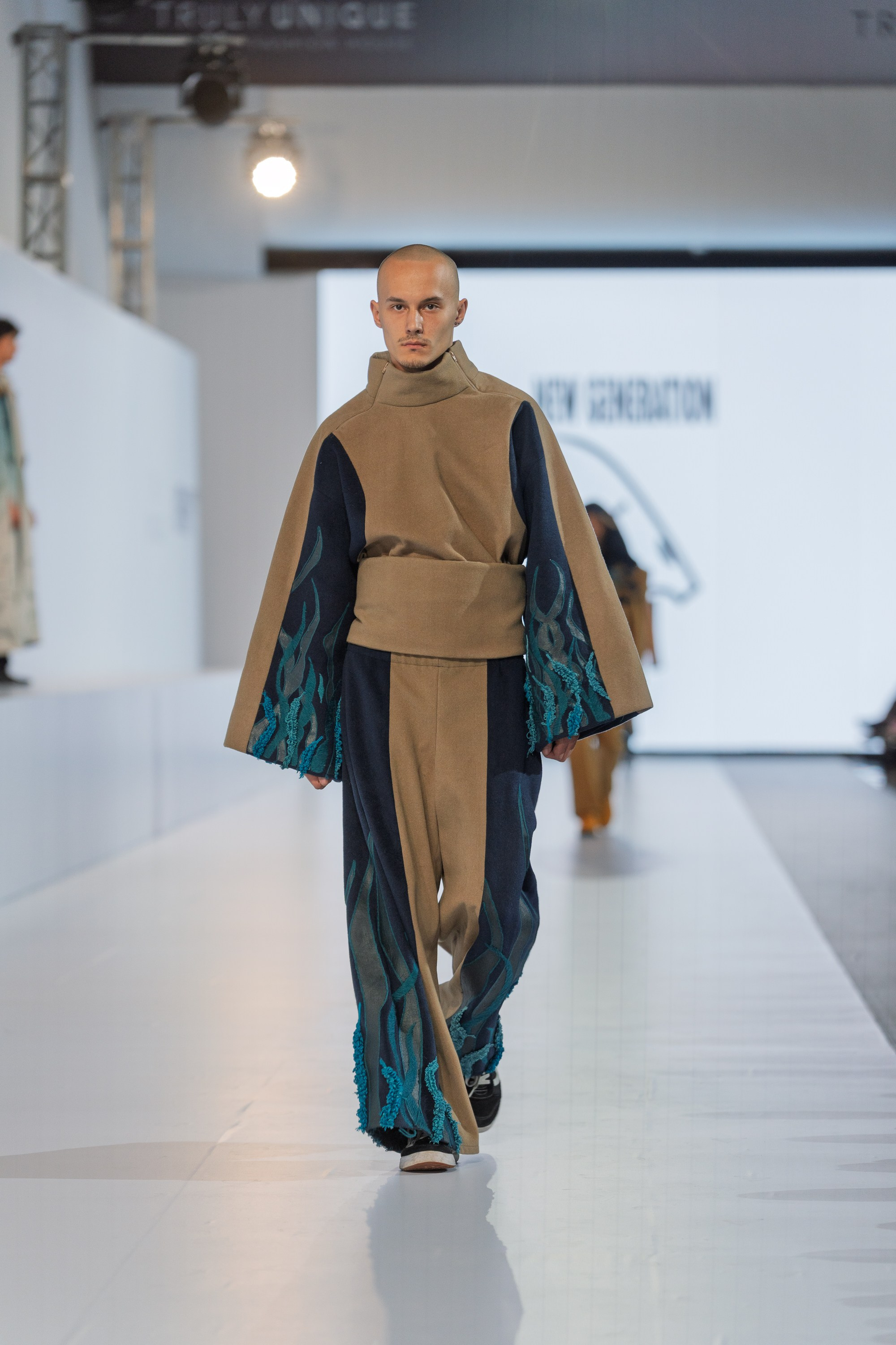 New Generation Koza. Сайт Алматинского НЮ АРТ, будуар и фэшн фотографа Дениса Карпенко