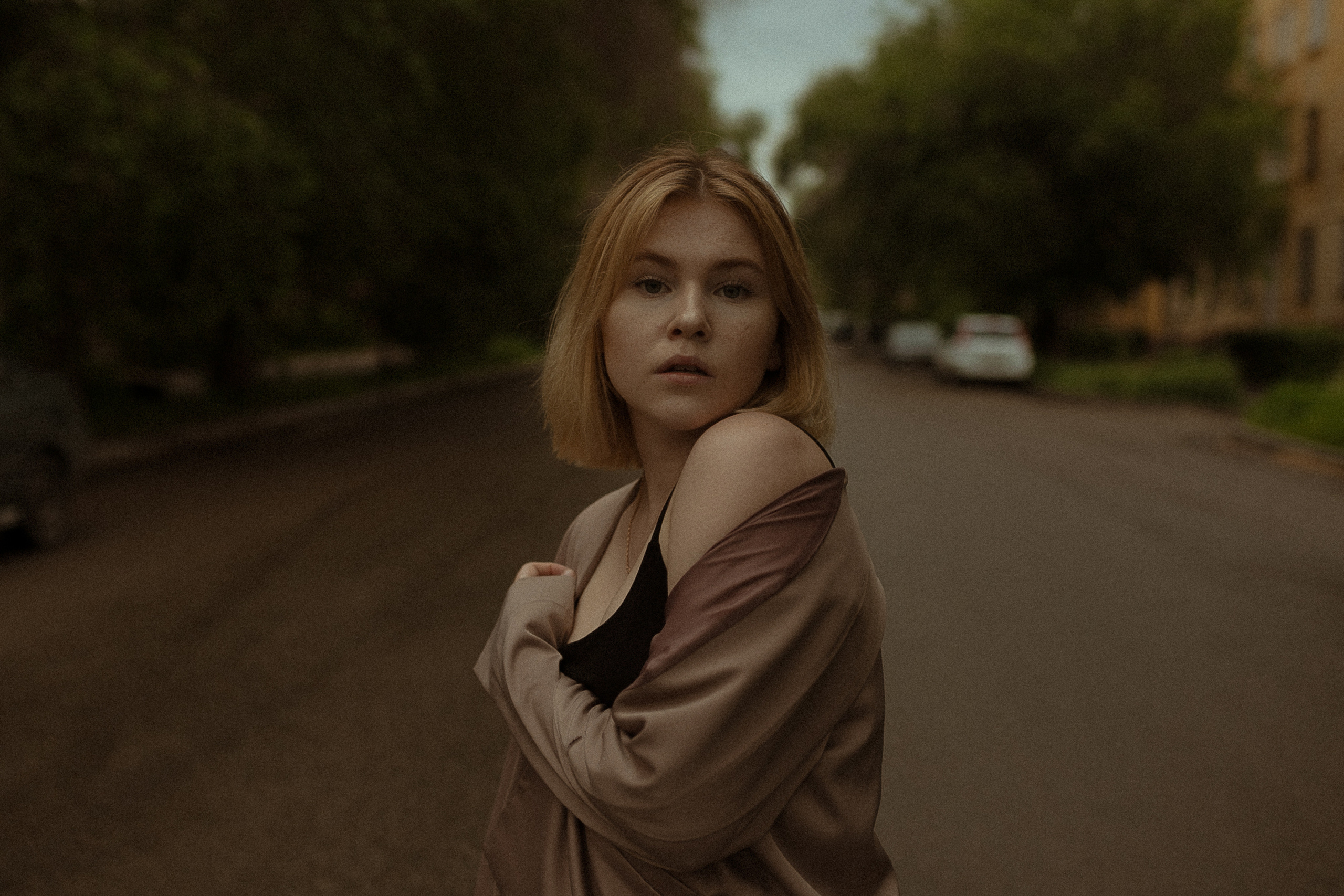 Дарья и дождь. Фотограф в Москве
