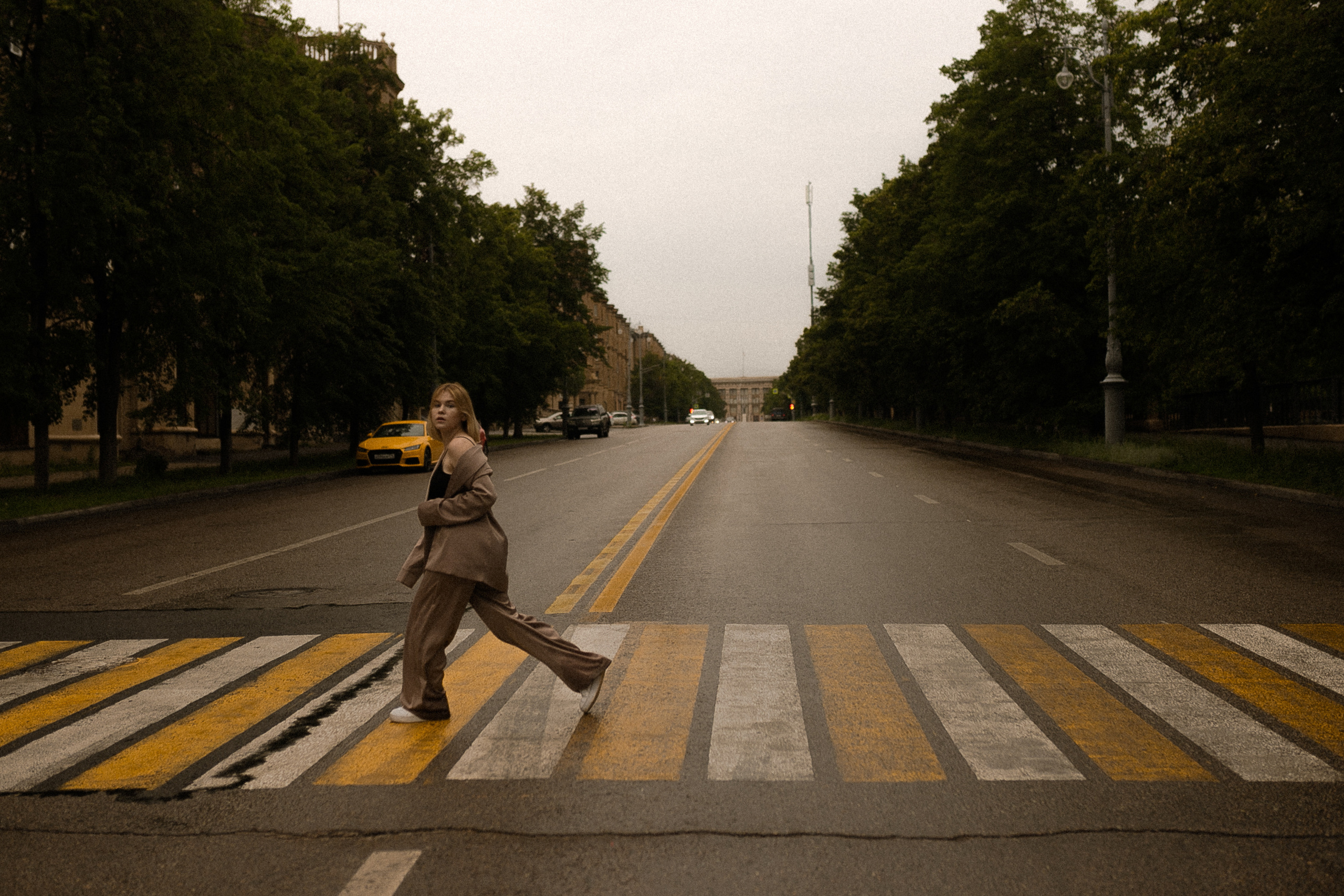 Дарья и дождь. Фотограф в Москве