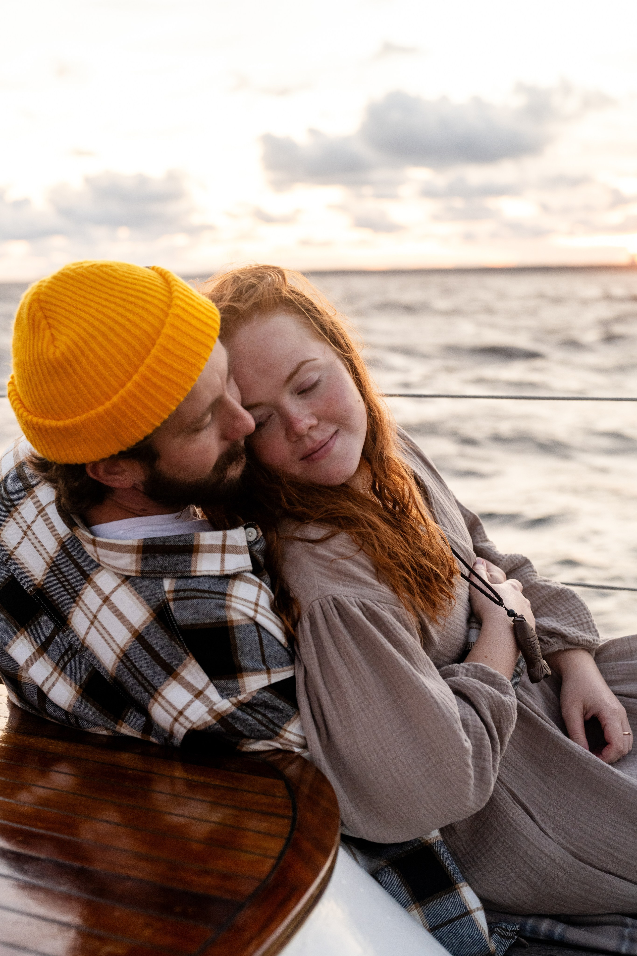 Даниил и Виктория. Яхта. Свадебный и семейный фотограф в СПб Валерия Фомичева