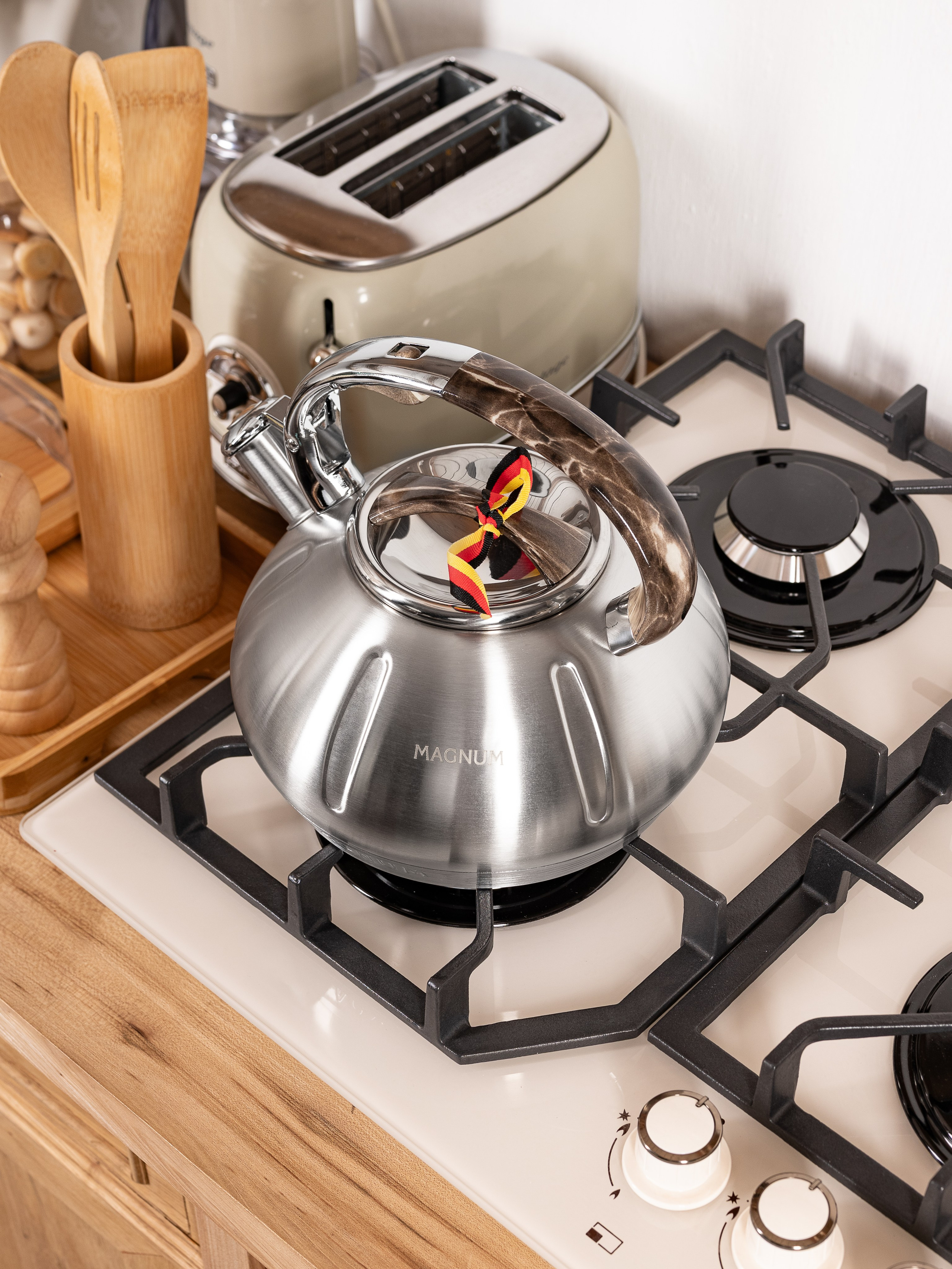 Чайники стальные серия 1. Предметный фотограф, фото для маркетплейсов Пятигорск, КМВ