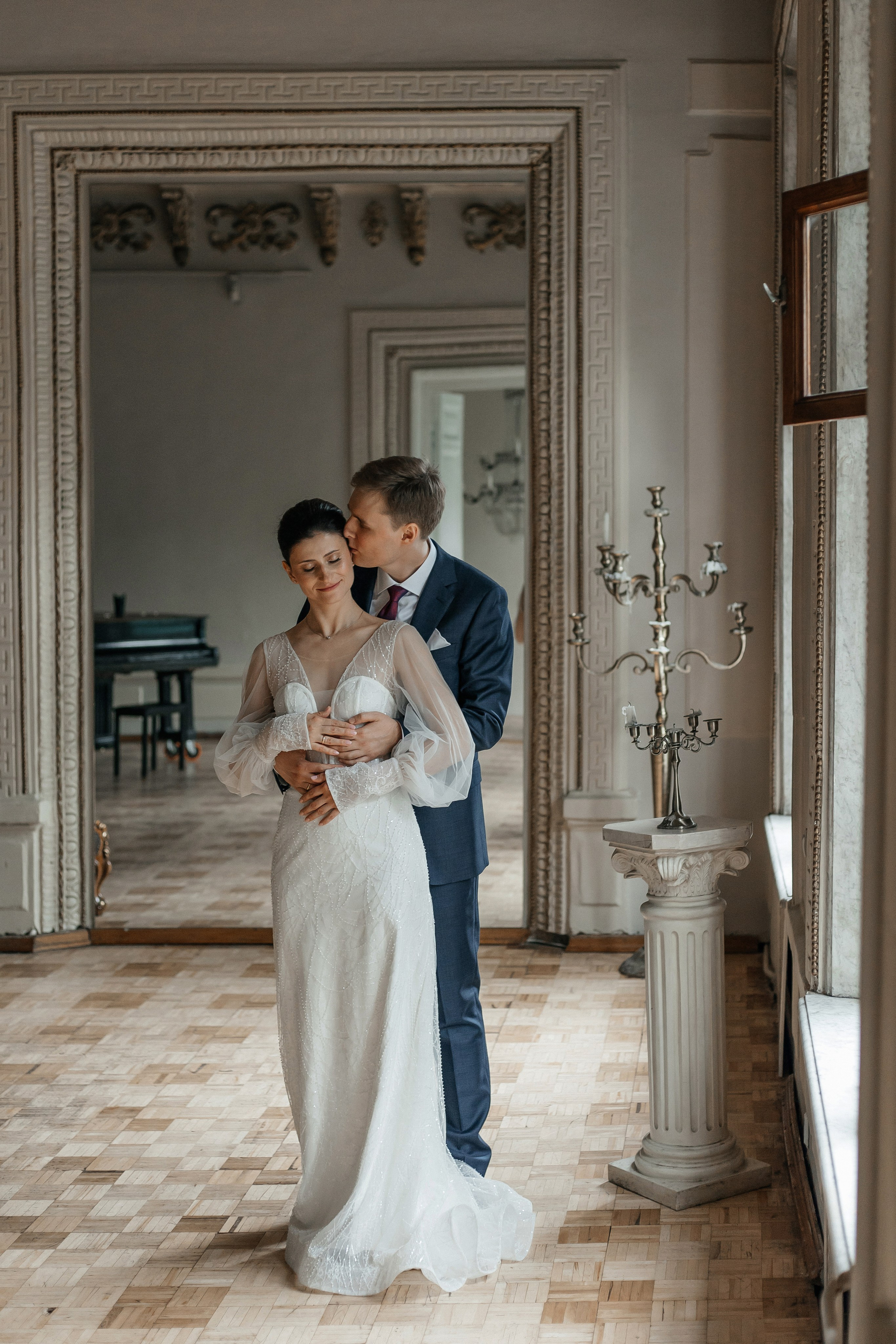 Свадебная фотосессия в особняке в Москве