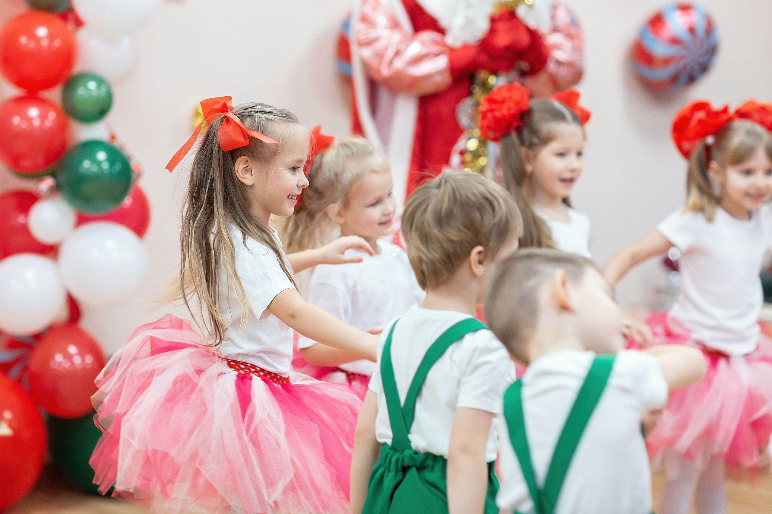 Утренник_"Карамельная фабрика» 2024. Семейный фотограф в Санкт-Петербурге