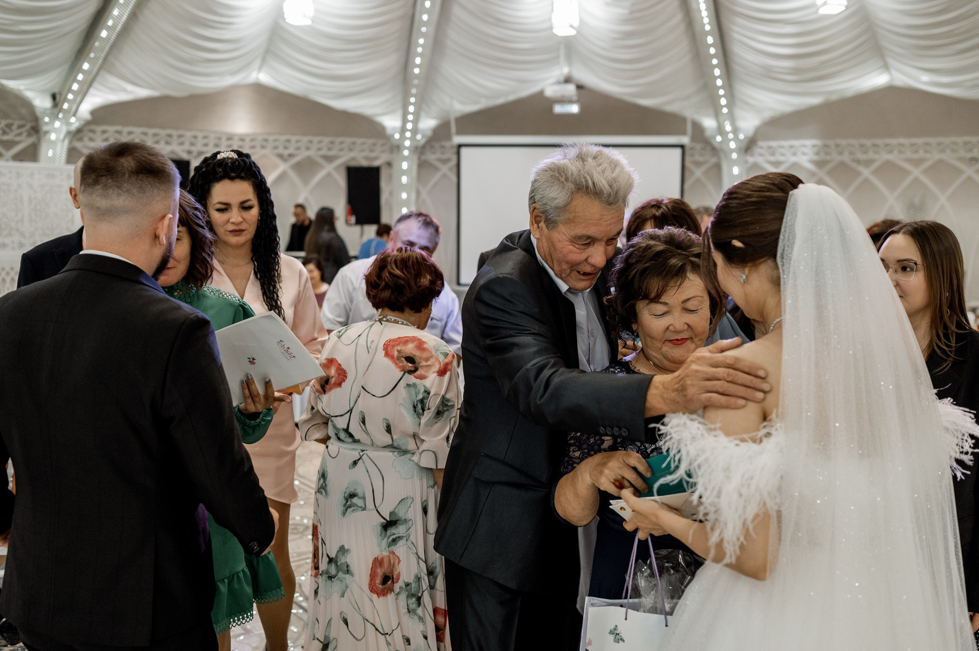 Денис и Алсу. Свадебный фотограф в Тюмени Анастасия Конева