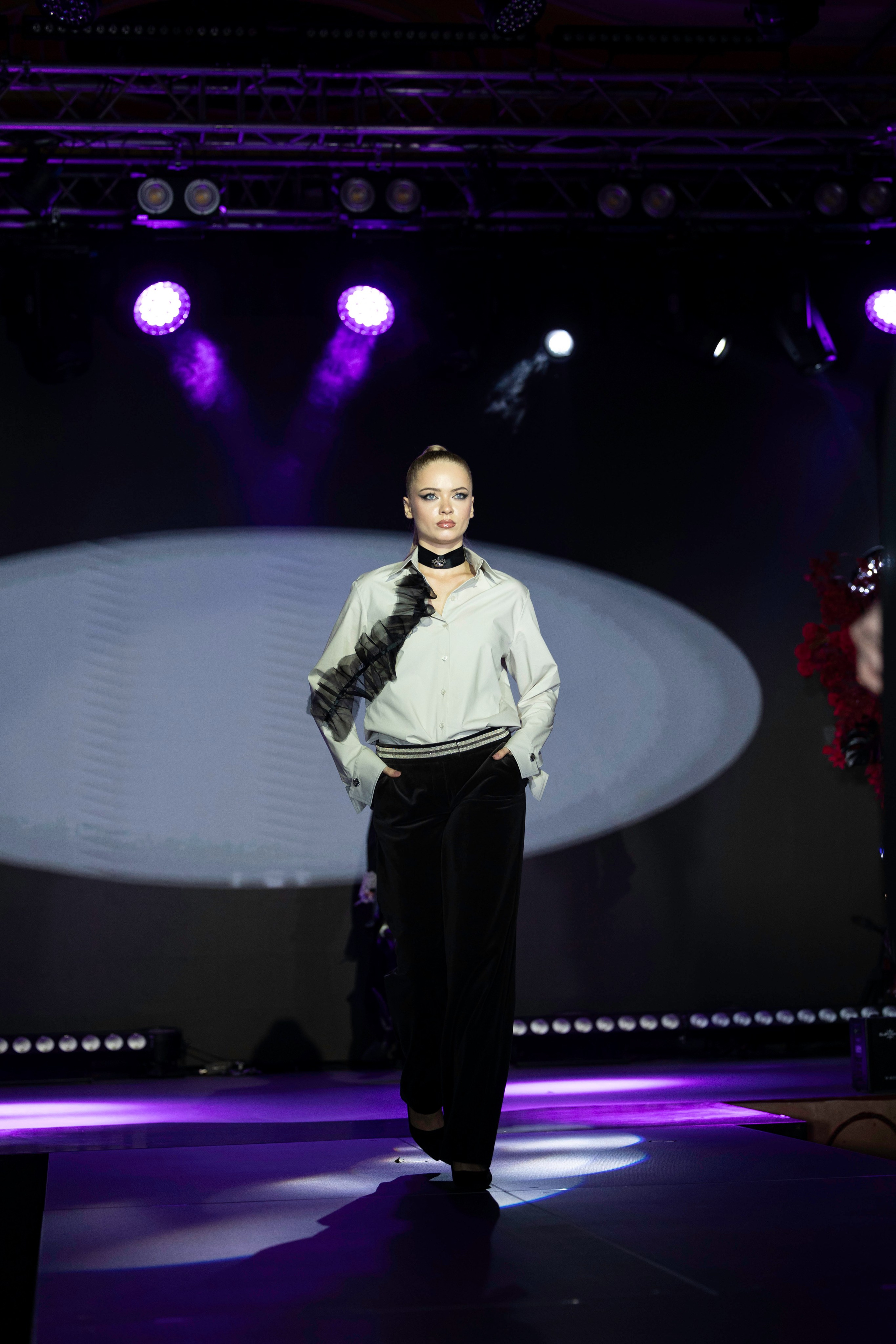 Модный показ «ИСКУШЕНИЕ» Казино Шамбала. Фотограф Olya Posnimay