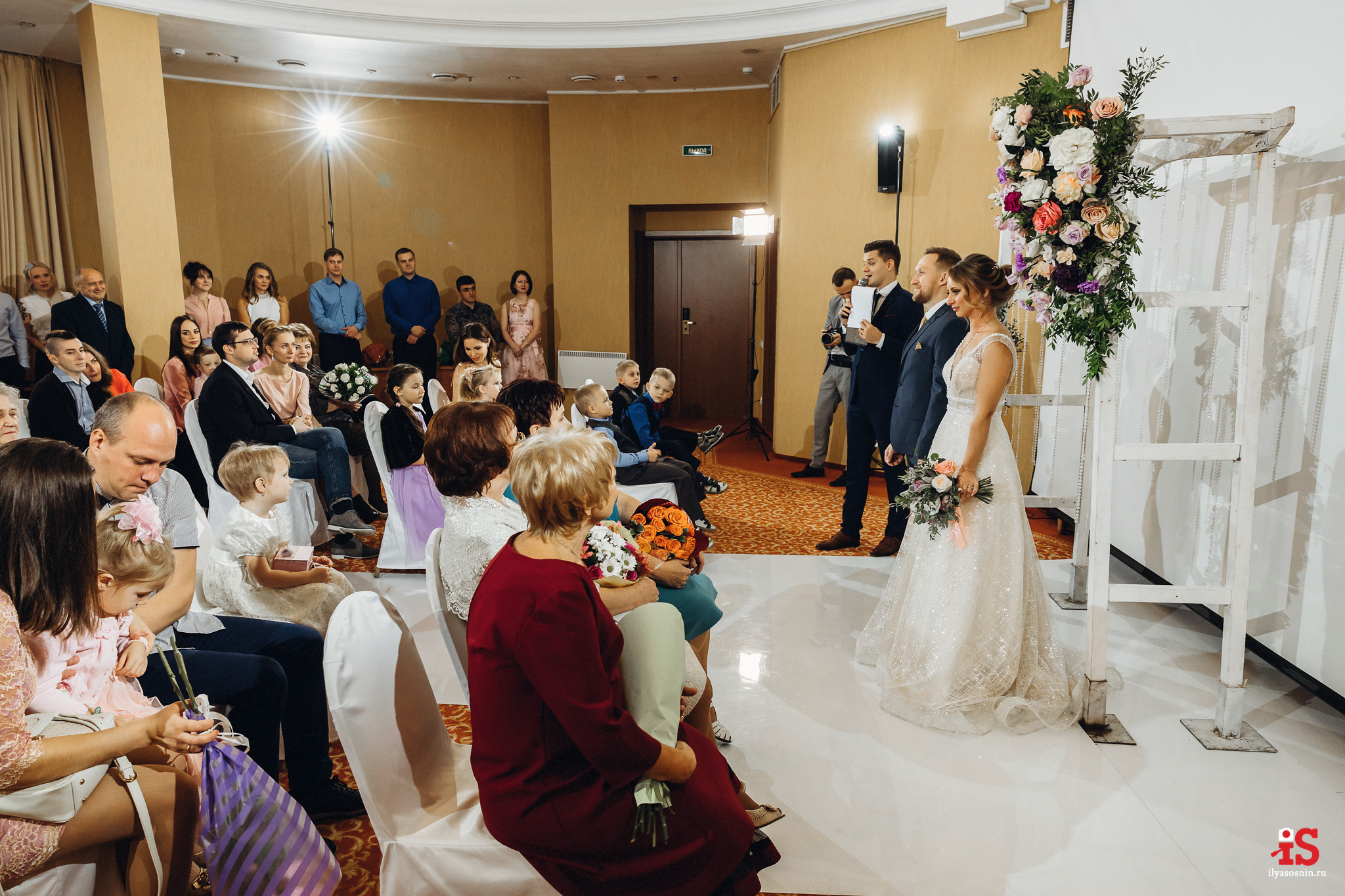 Свадебный фотограф Петрозаводск. Профессиональный фотограф Петрозаводск Илья Соснин