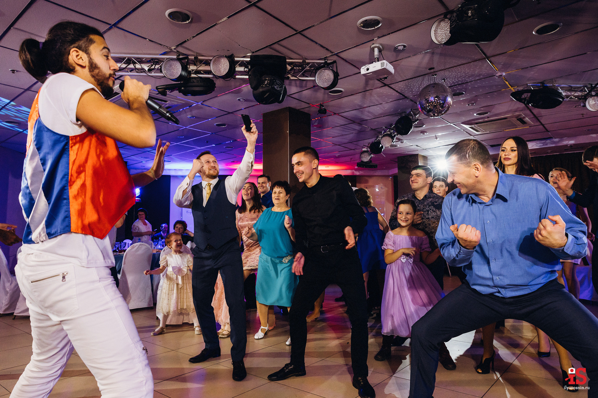 Свадебный фотограф Петрозаводск. Профессиональный фотограф Петрозаводск Илья Соснин