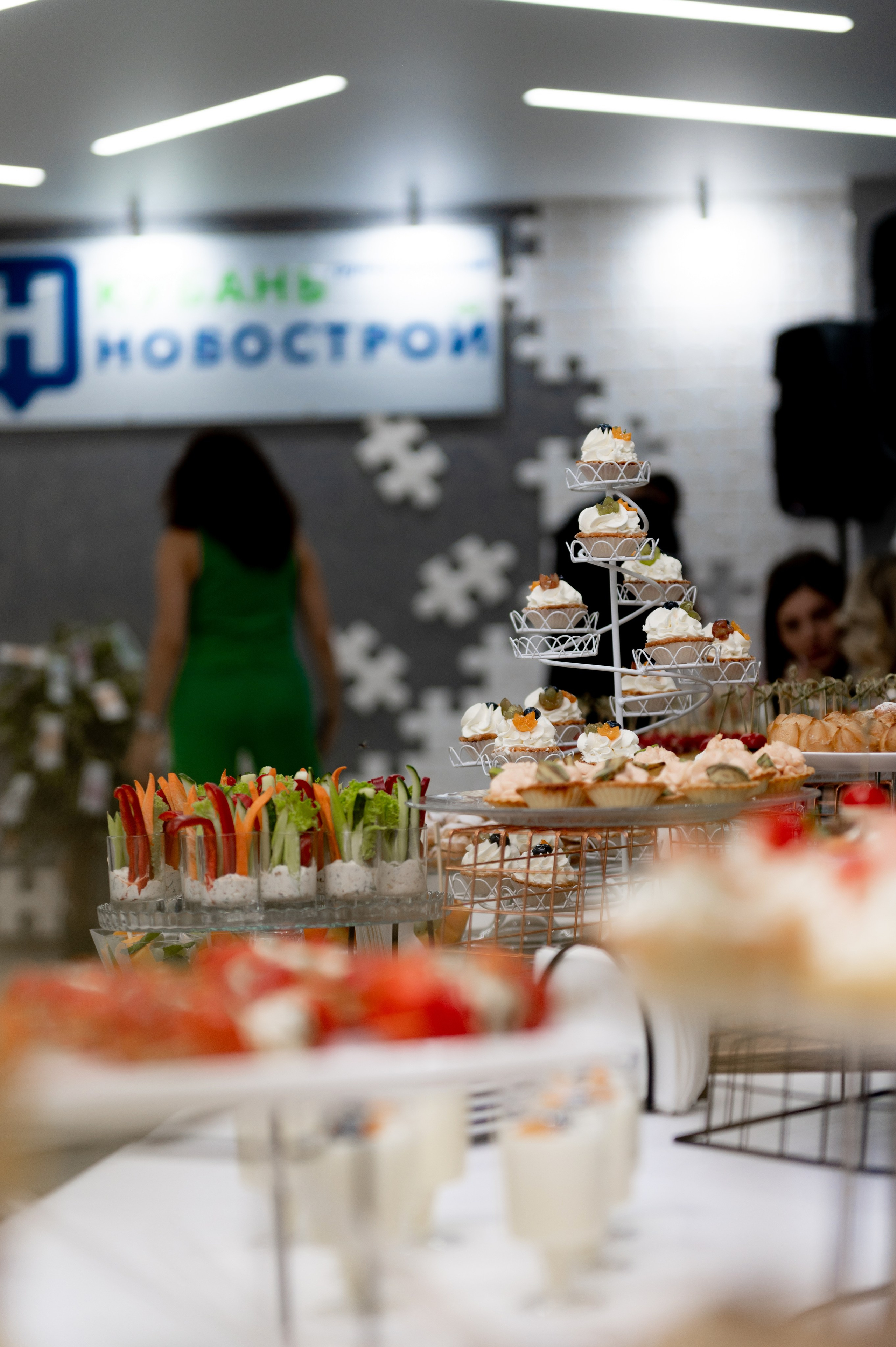 Открытие нового офиса в агенстве недвижимости Кубань-Новострой. Фотограф Юлия Куталова | Краснодар