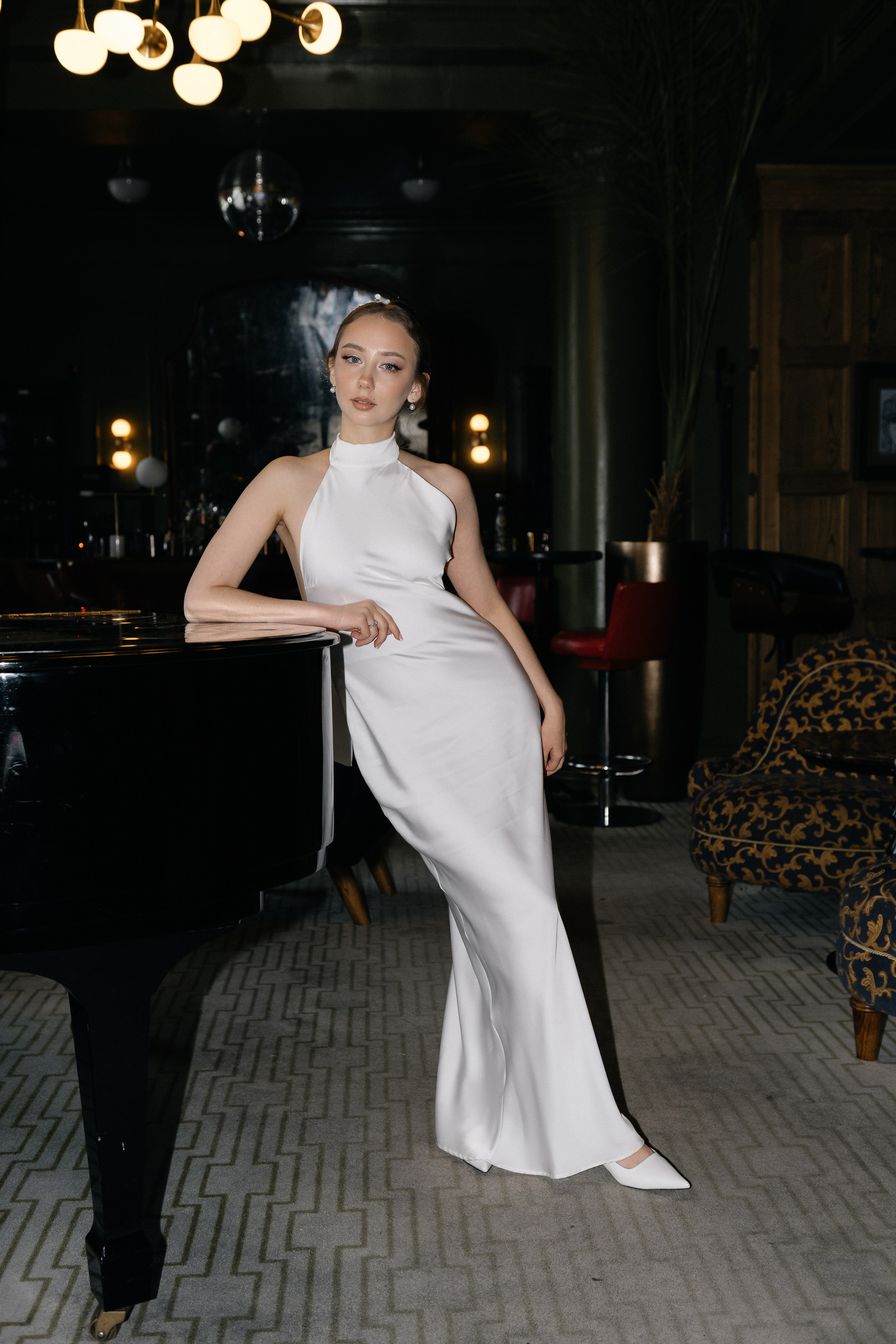 Wedding day in Martinique Bar. Wedding PHOTOGRAPHER Andrew Vnukov