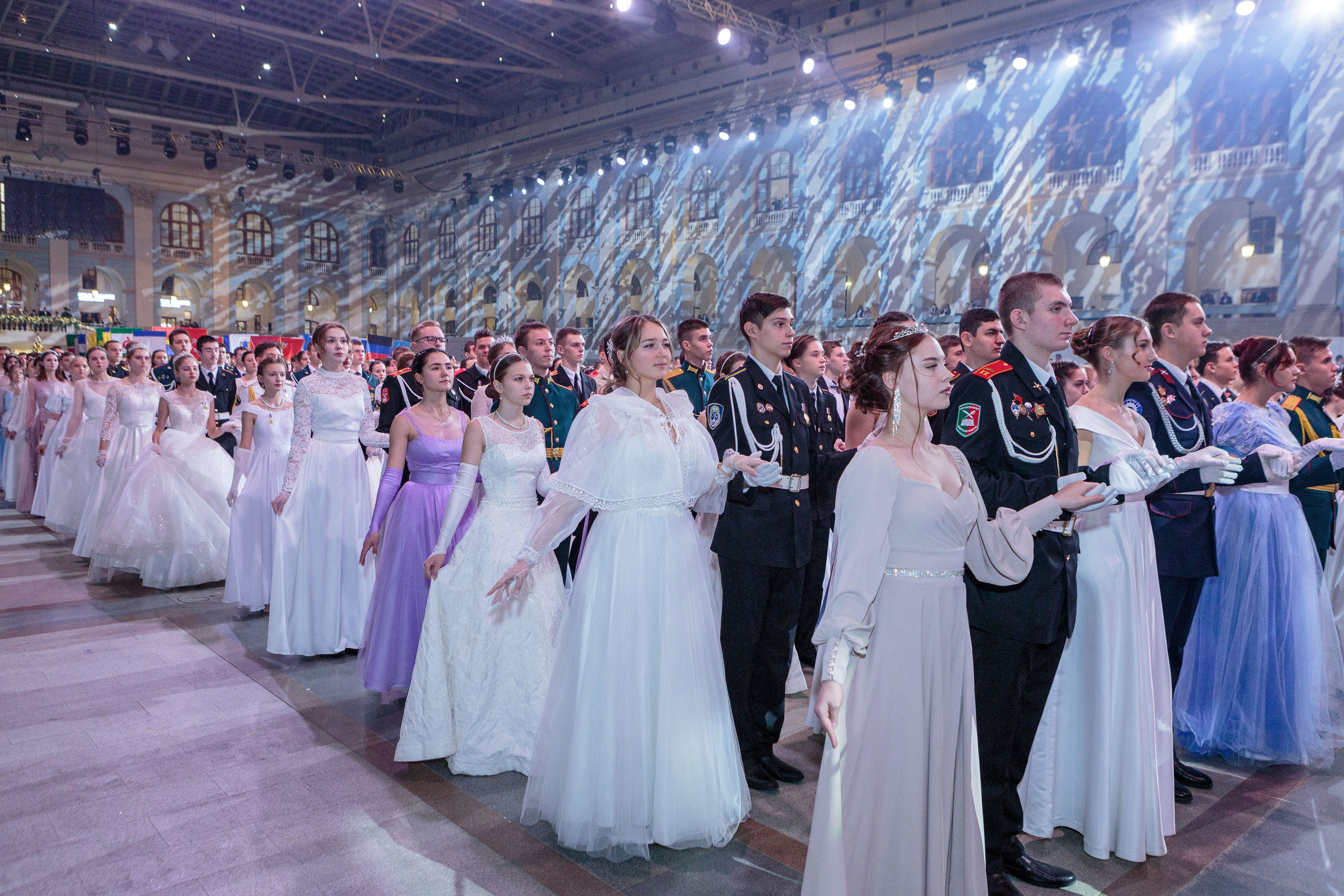VIII «Международный Кремлёвский Благотворительный Кадетский Бал». Рекламный, предметный, репортажный, семейный фотограф и художник в Москве