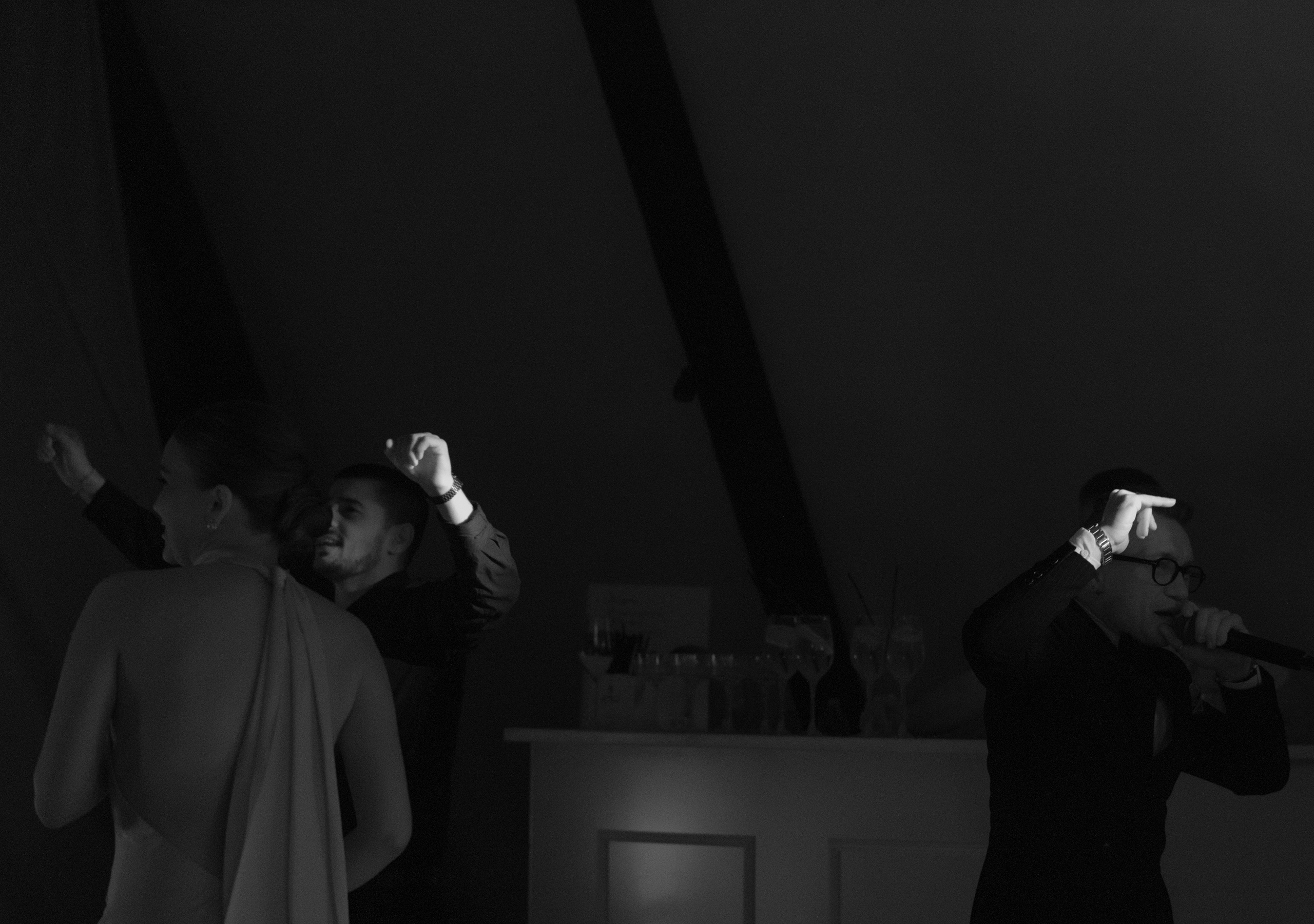 «С днем Рождения, Вика» группа «Корни»