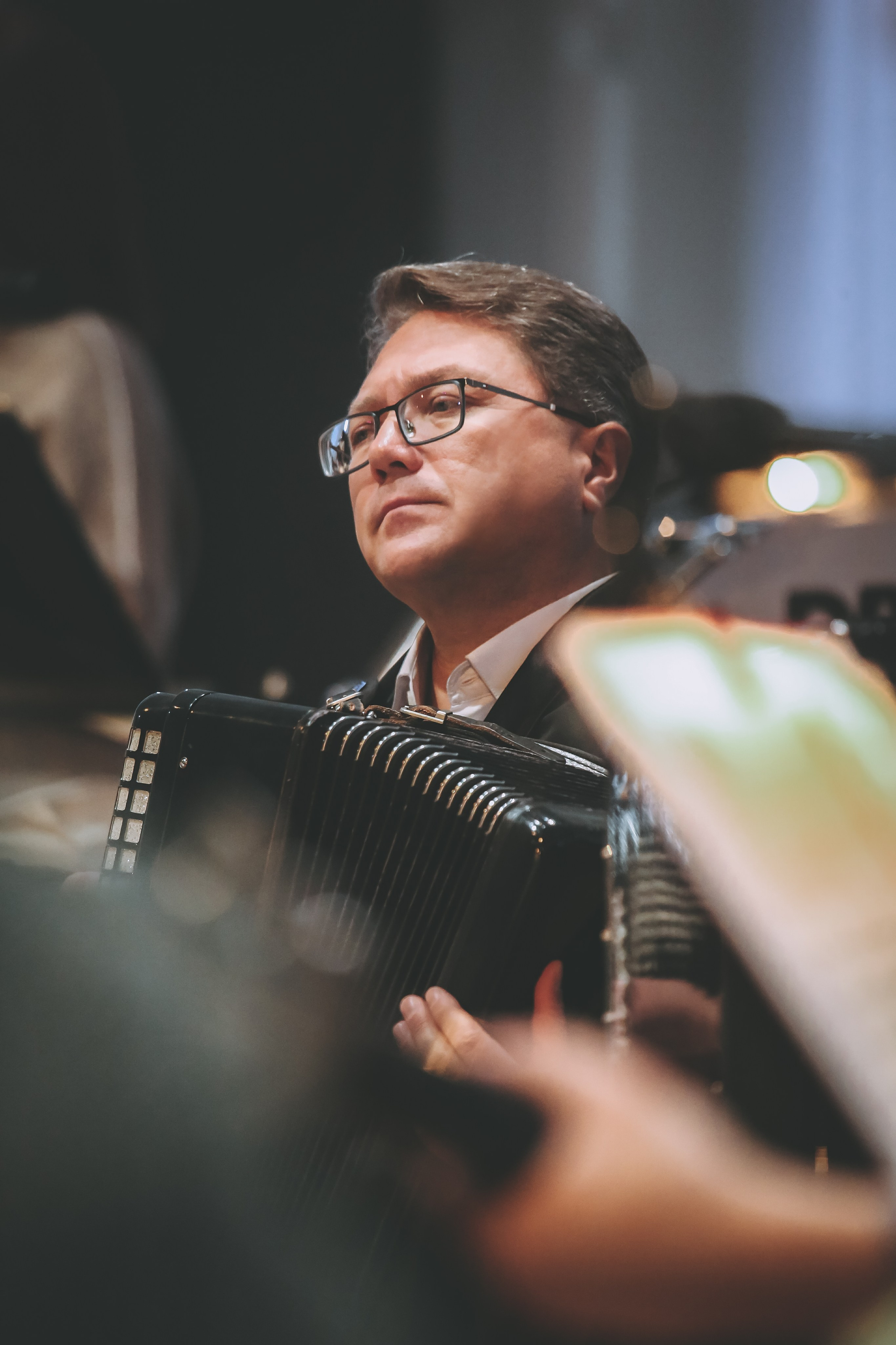 «Средь шумного бала» — литературный концерт Осиповского оркестра. Дарья Письменюк / Darya Leitstern — фотограф, музыкант, журналист, путешественник