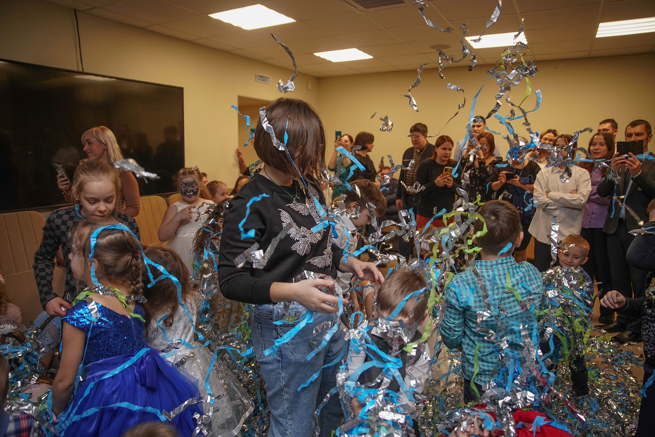 Елка НБД банк. Семейный и детский фотограф в Нижнем Новгороде