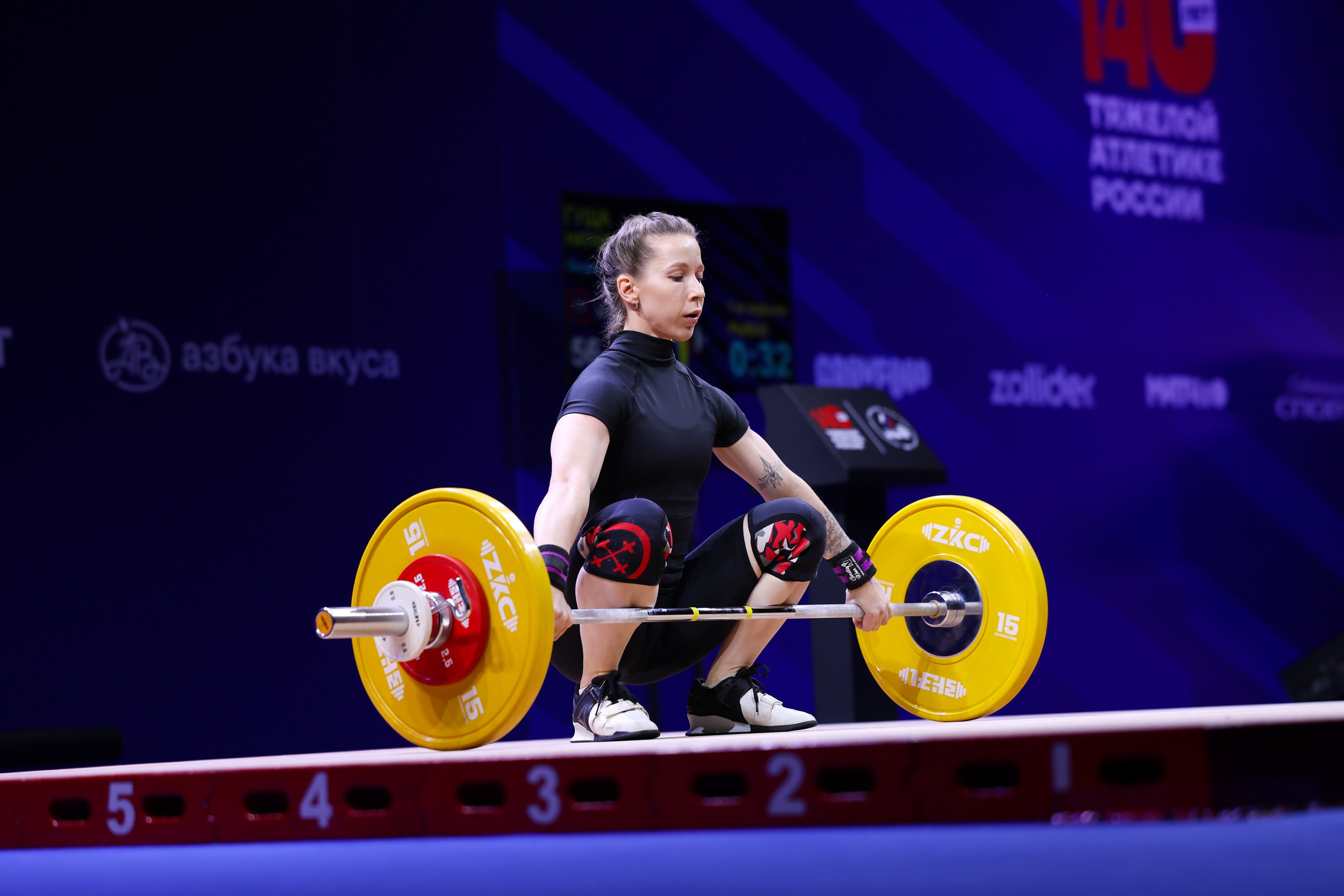 Чемпионат России по тяжелой атлетике 2025. Спортивный и репортажный фотограф Антон Тереханов