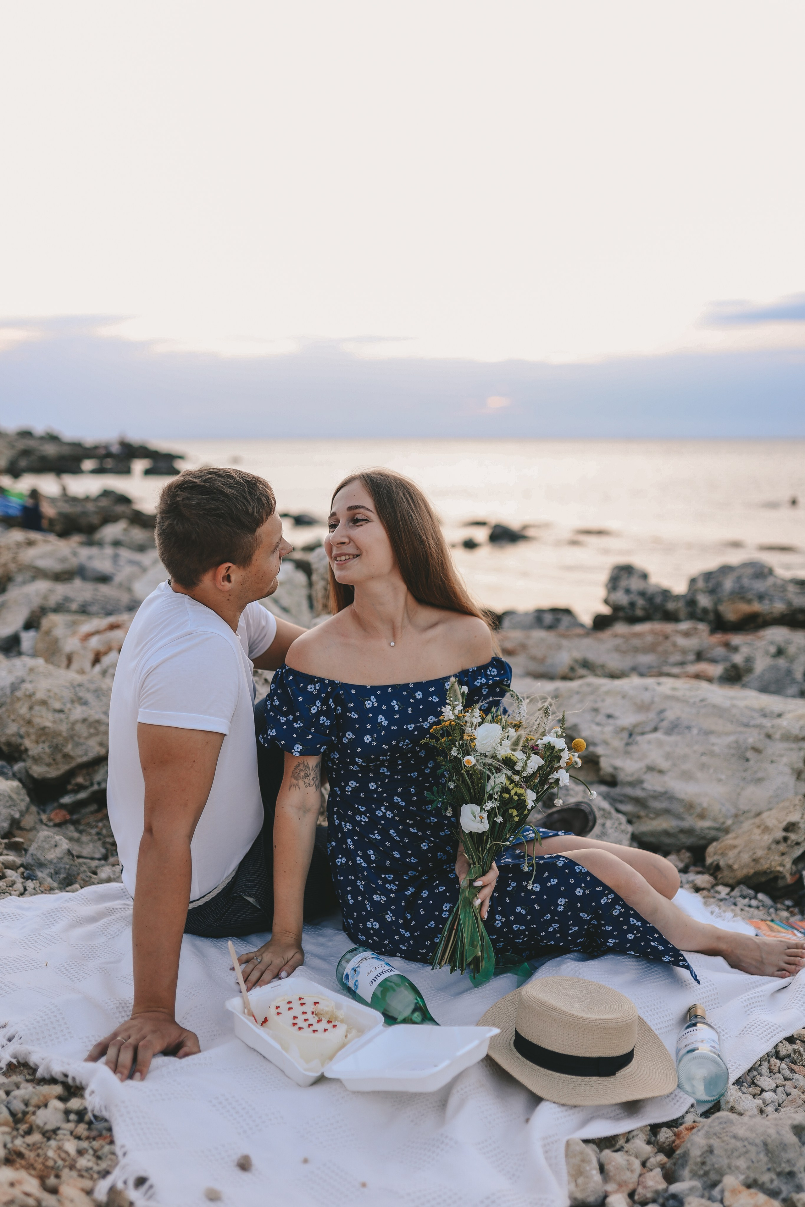 Тортик у моря. Мария Добычина — профессиональный фотограф Крыма, Ялты и Севастополя