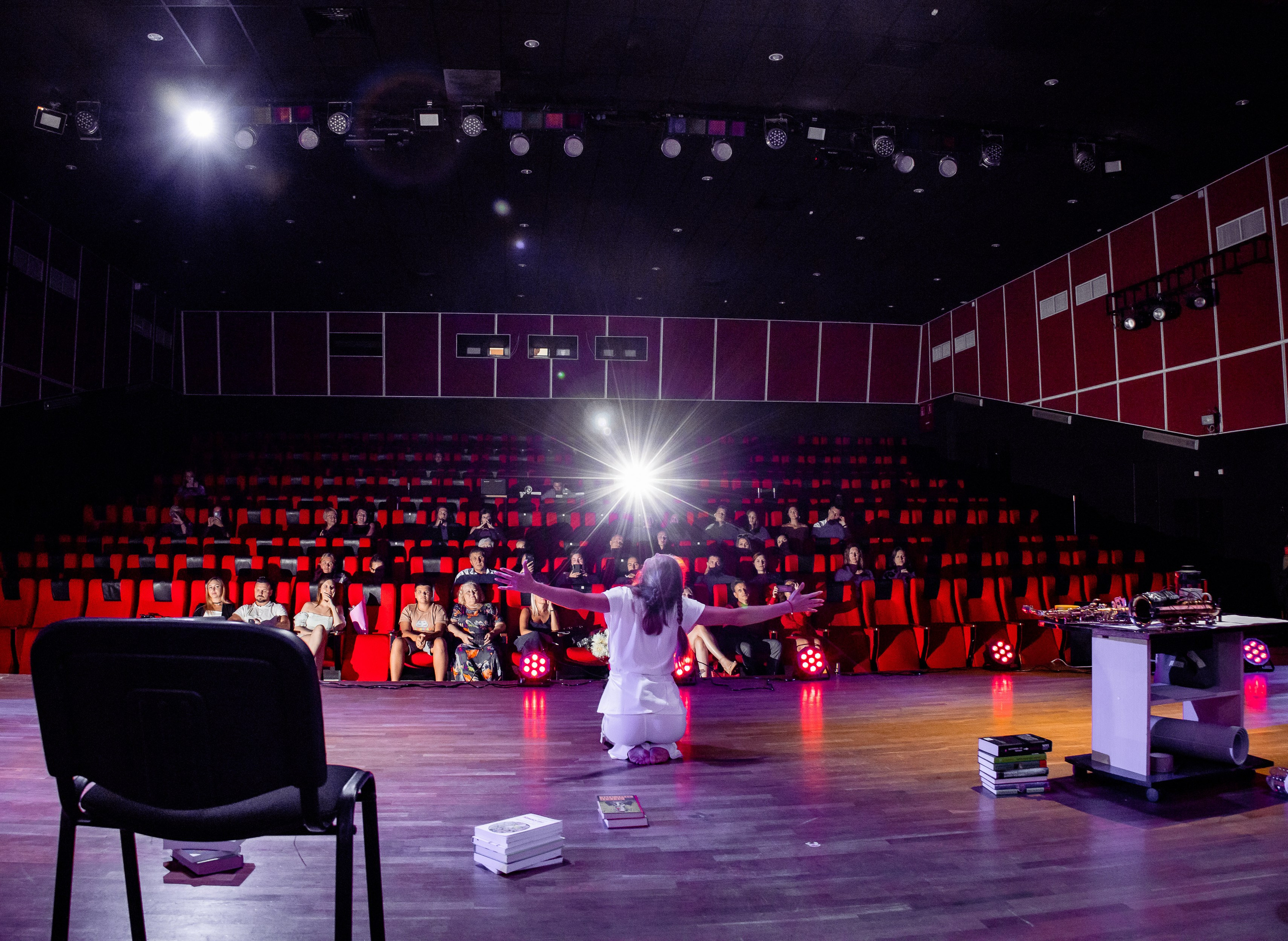 Спектакль НЕ ДЛЯ ВСЕХ. Семейный и Свадебный фотограф в Сочи