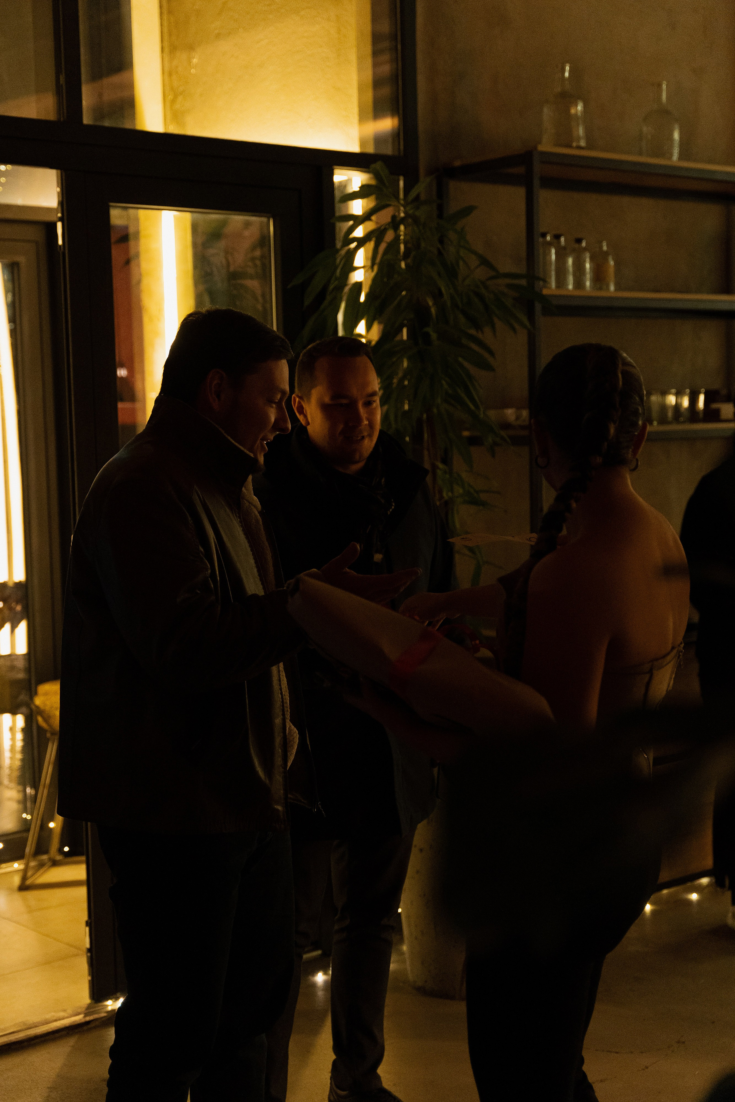 Открытие Leo Coffee. Репортажный фотограф Дмитрий Юрчук