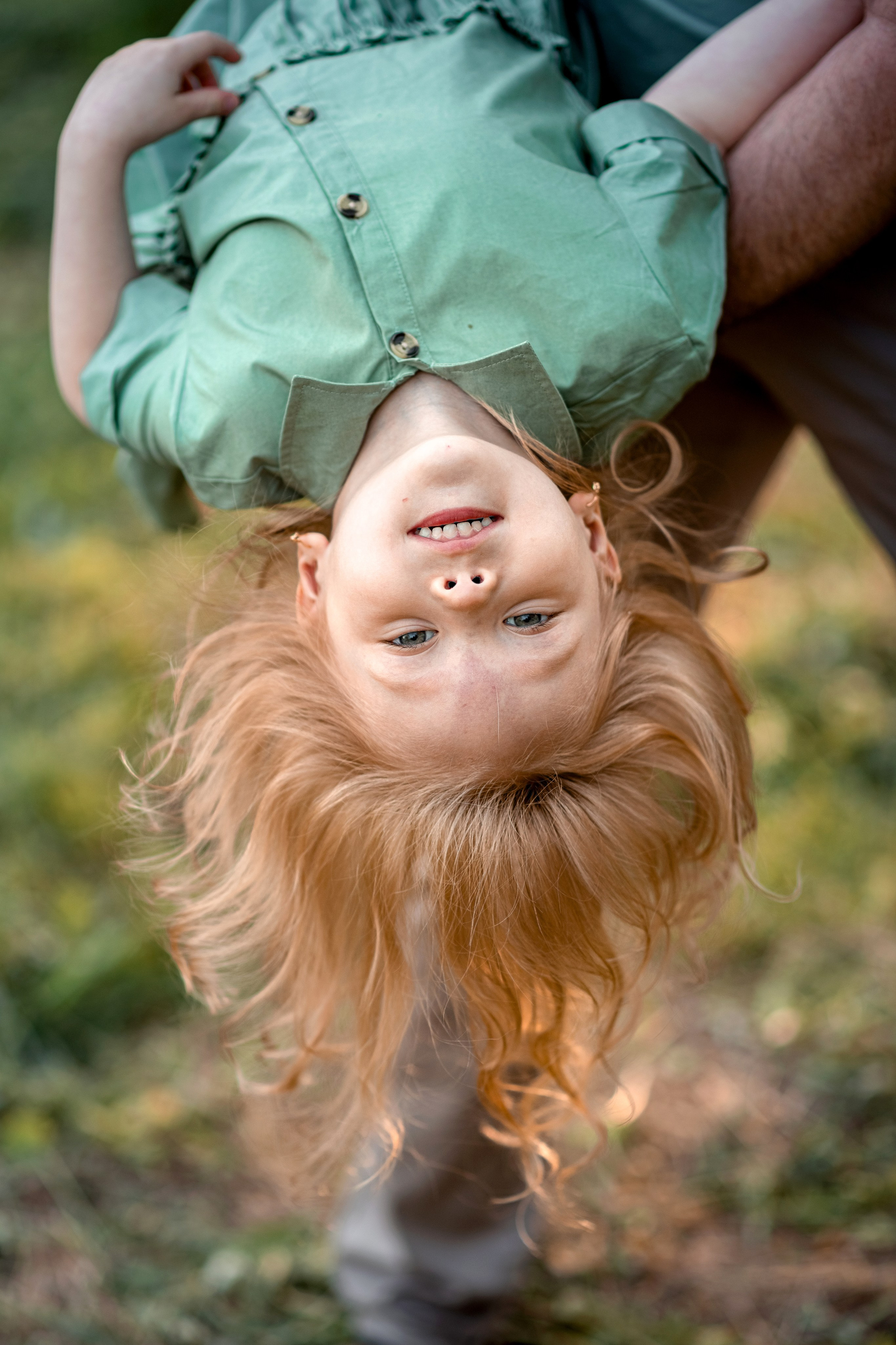 Семейная фотосессия в цветении. Ясная Поляна. Семейный и детский фотограф в Туле Светлана Воронкова