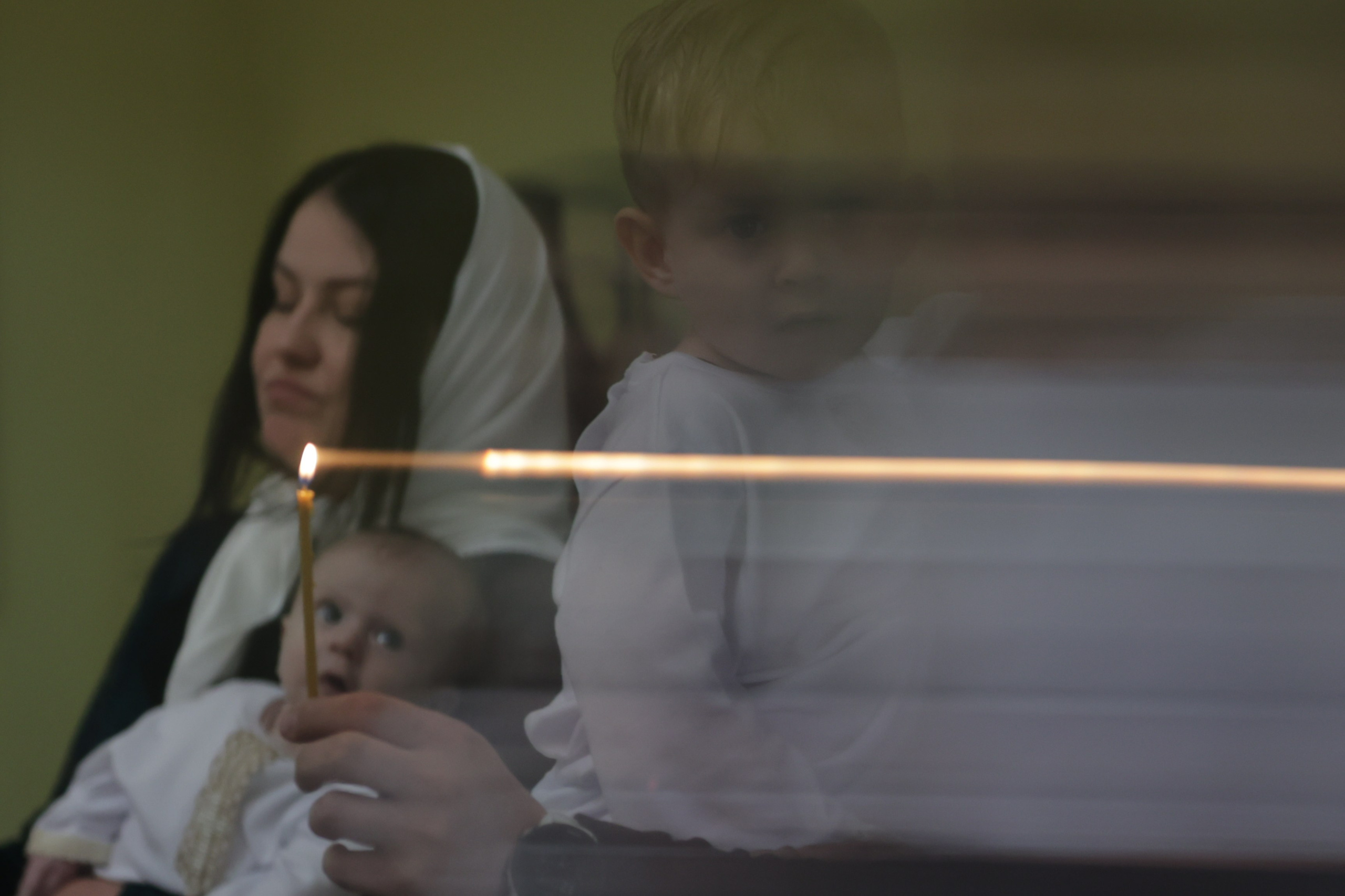 Крещение. Фотосессия в стиле мета-модерн. Фотограф Антонина Гудкова