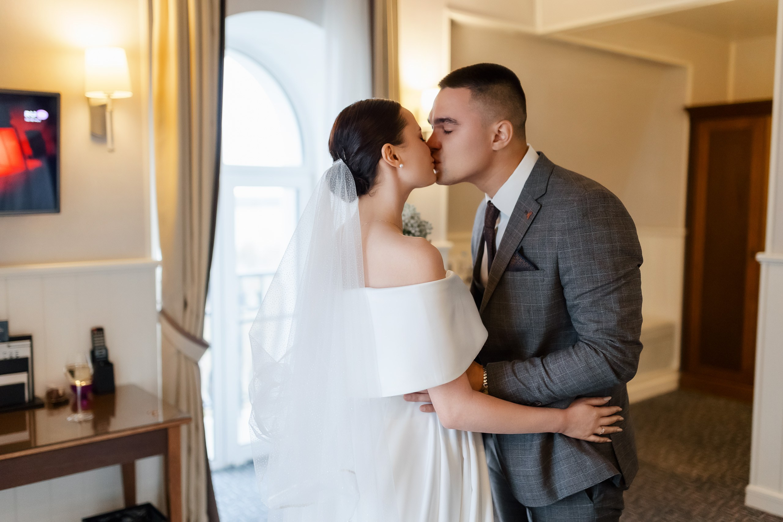 Сборы Sopka. Ретро Волга.Валентина и Иван. Свадебный фотограф в Хабаровске