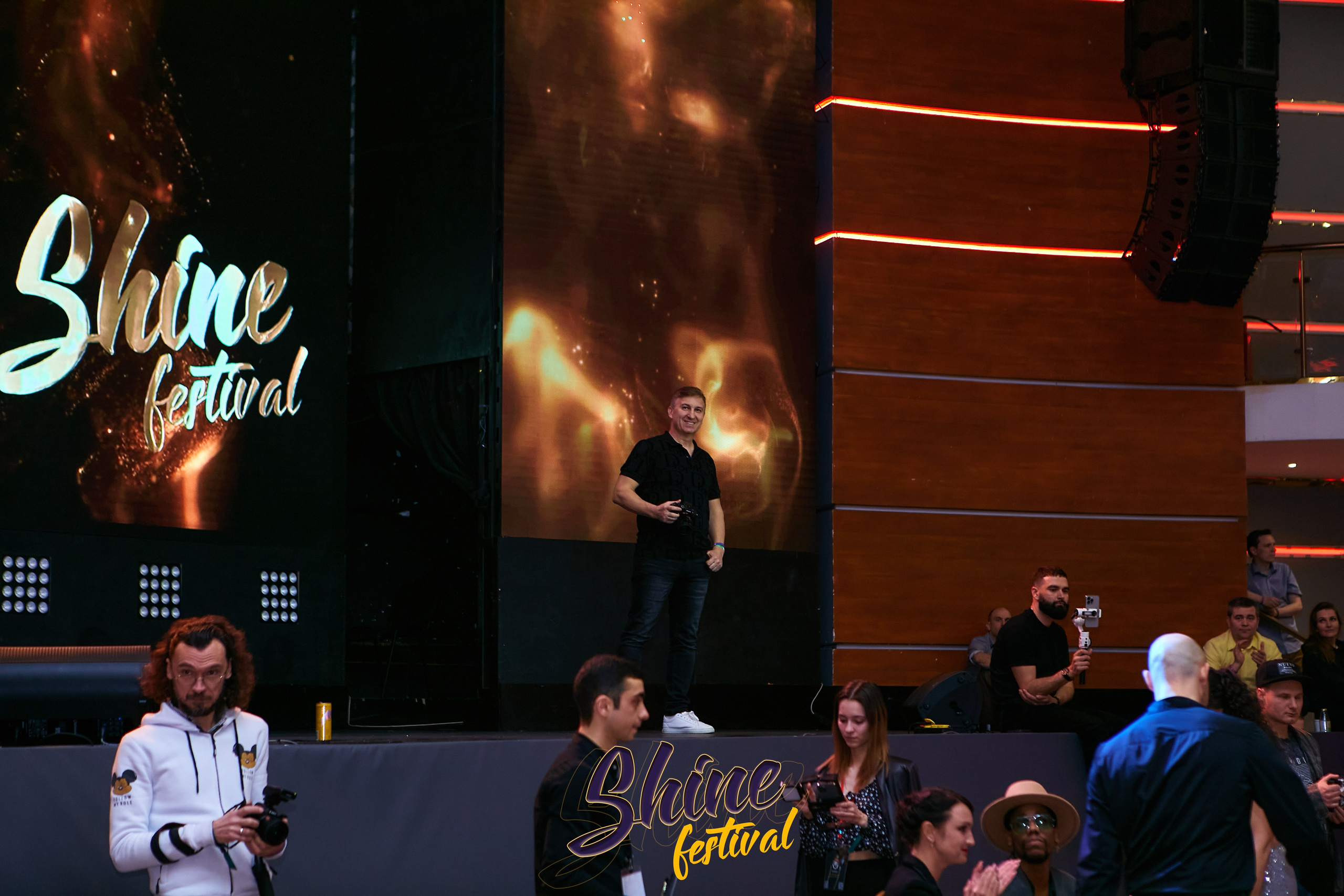 Shine party Moscow. Свадебный фотограф