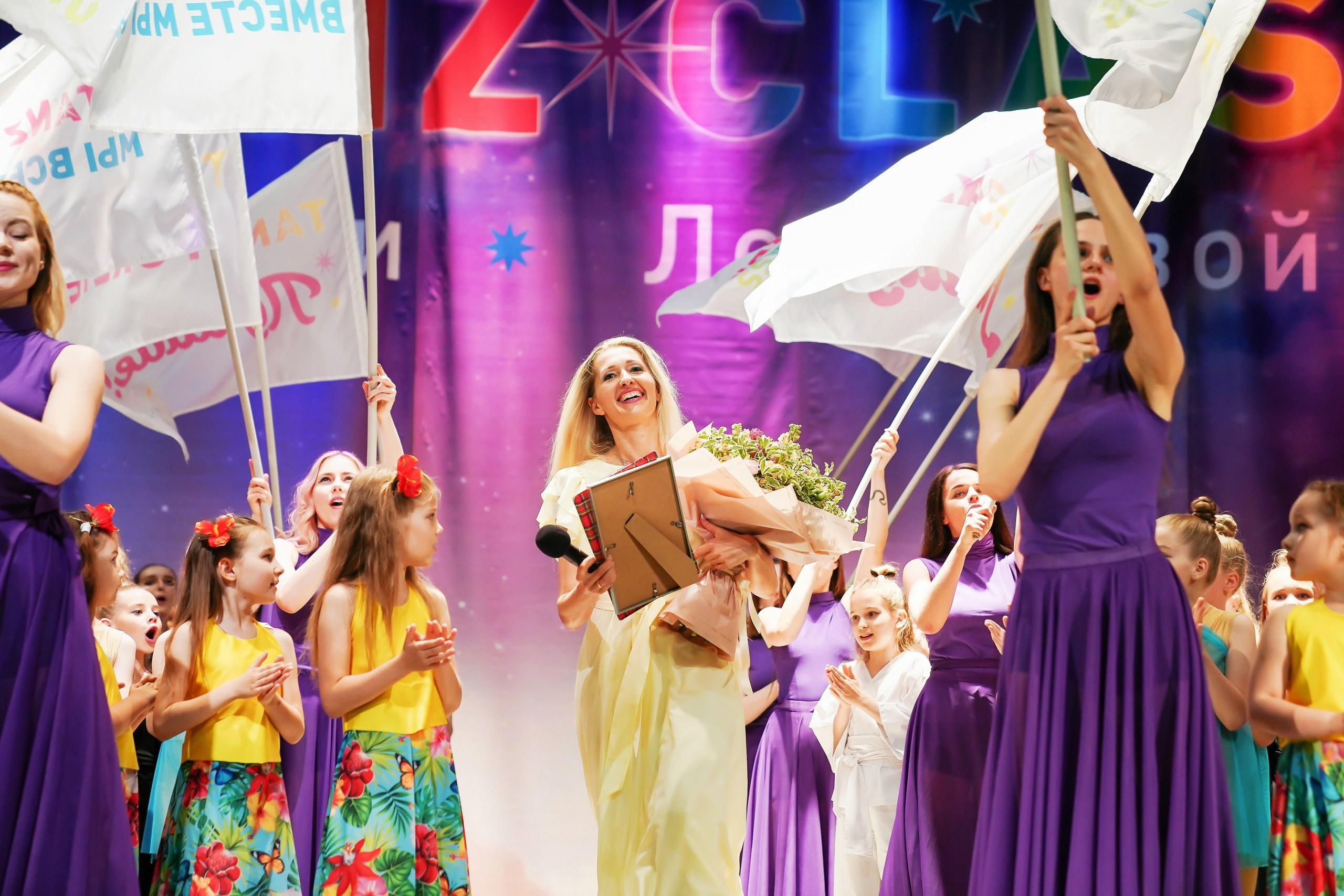 Фото с творческого вечера "Из весны в лето" Tanzclass Лилии Лебедевой, Фрязино. Tanzclass Лилии Лебедевой, Фрязино