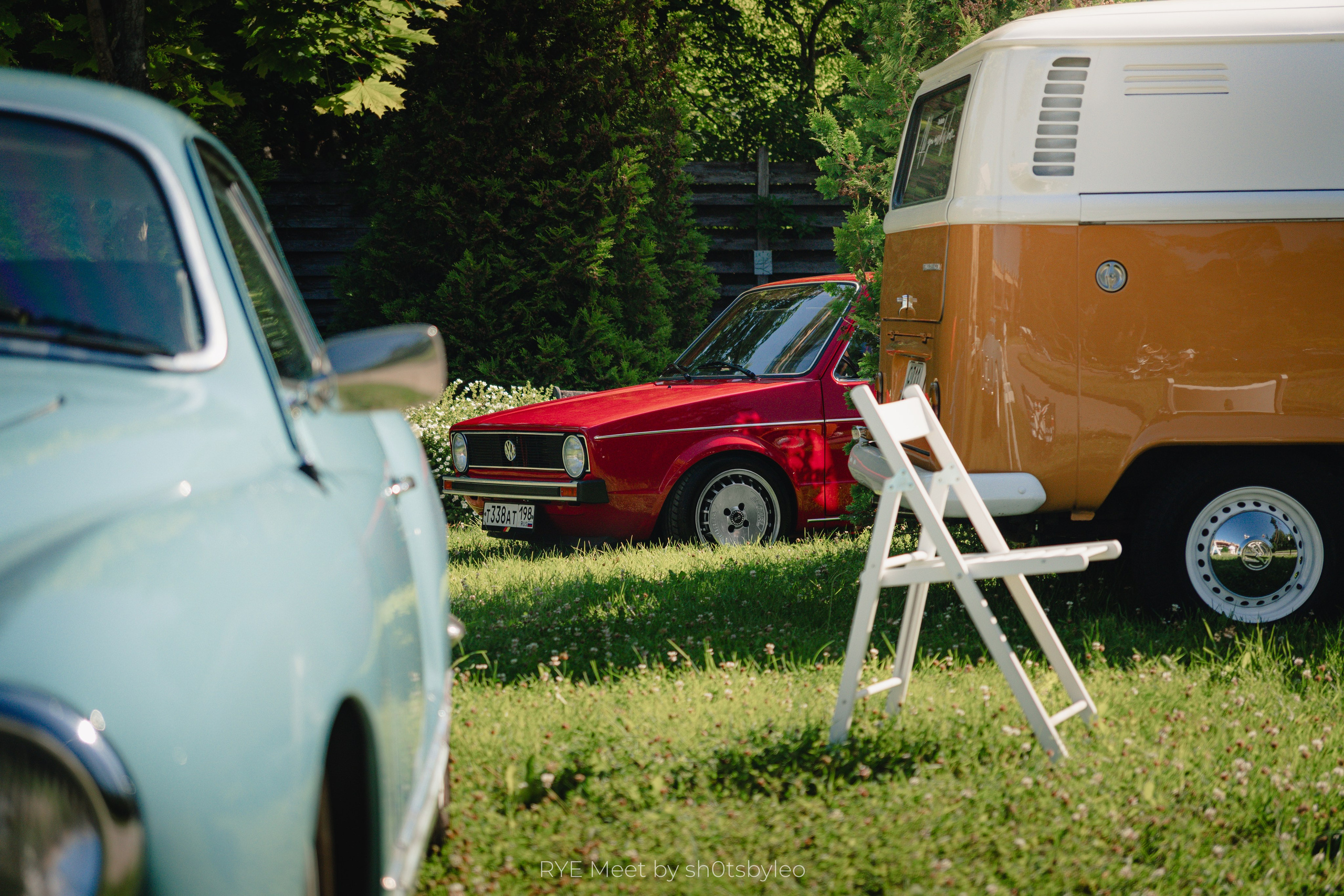 Масштабный летний фестиваль RYE Meet — встреча клуба любителей автомобилей старше 25-лет. Автомобильный фотограф Антон Цырулев