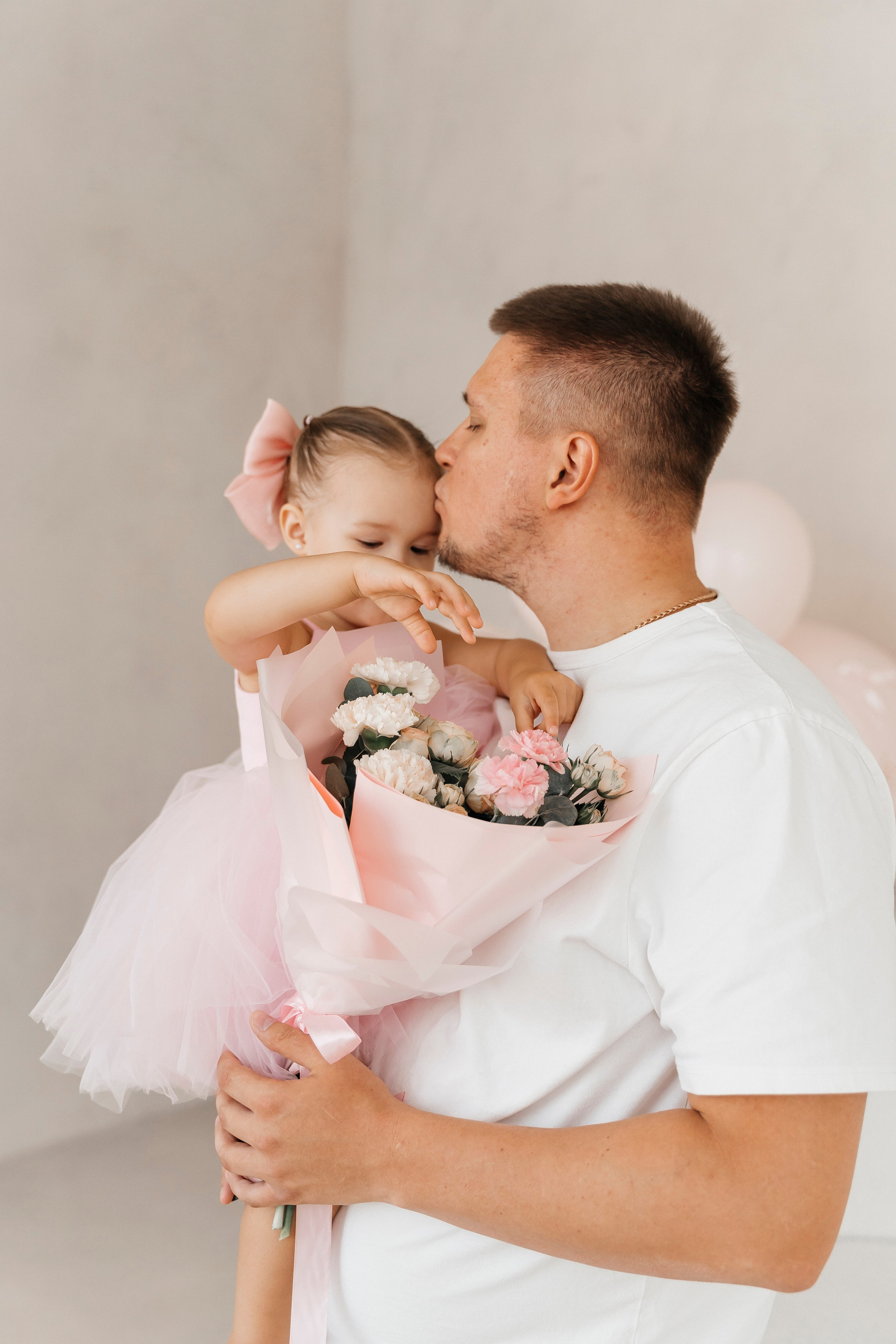 Влад, Юля и Марго. Волик Мария