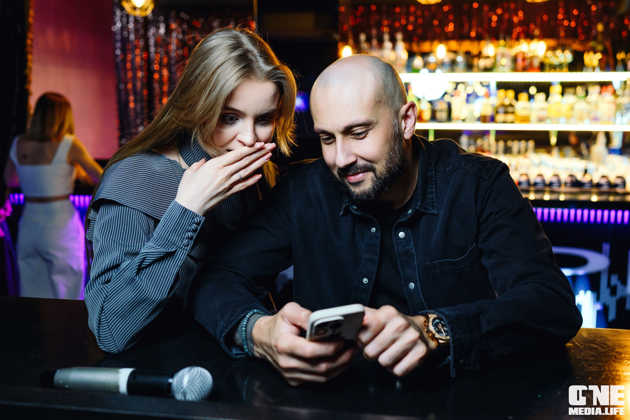 Субботняя вечеринка в караоке-клубе Эйфория. One Media Life: фоторепортажи, фотоотчеты с мероприятий и заведений