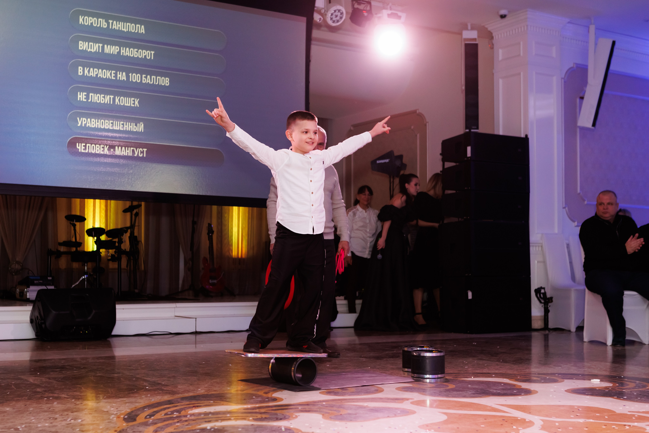 Яблоко — корпоратив. Свадебный фотограф, фотосъемка в Крыму, Севастополе, Симферополе, Ялте