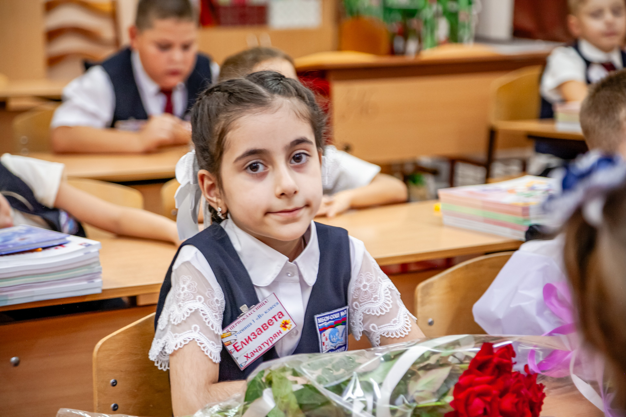 1 сентября линейка. Свадебный и семейный фотограф в Армавире