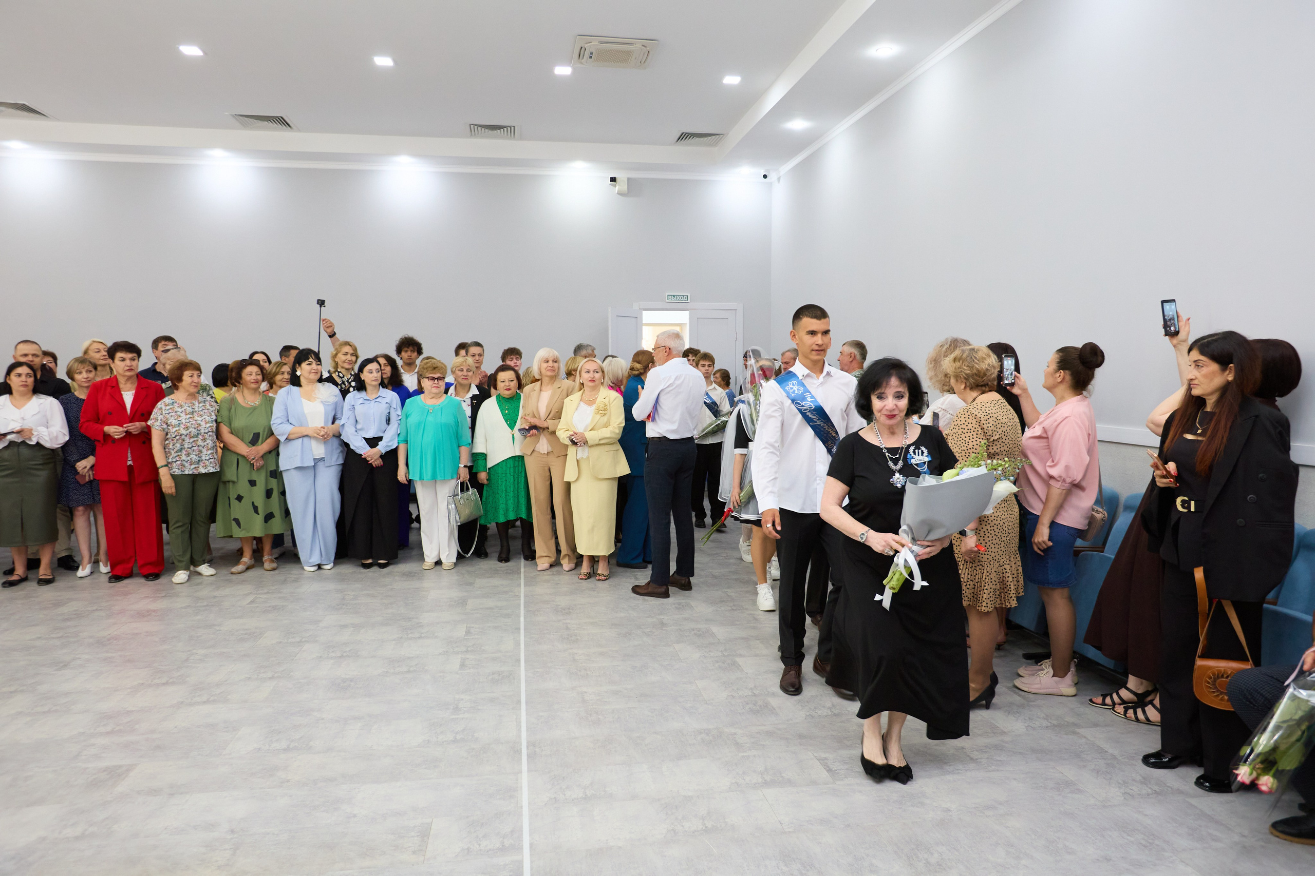 Последний звонок 6 шк 11А Саки. Фотограф в Крыму Светлана Викулова