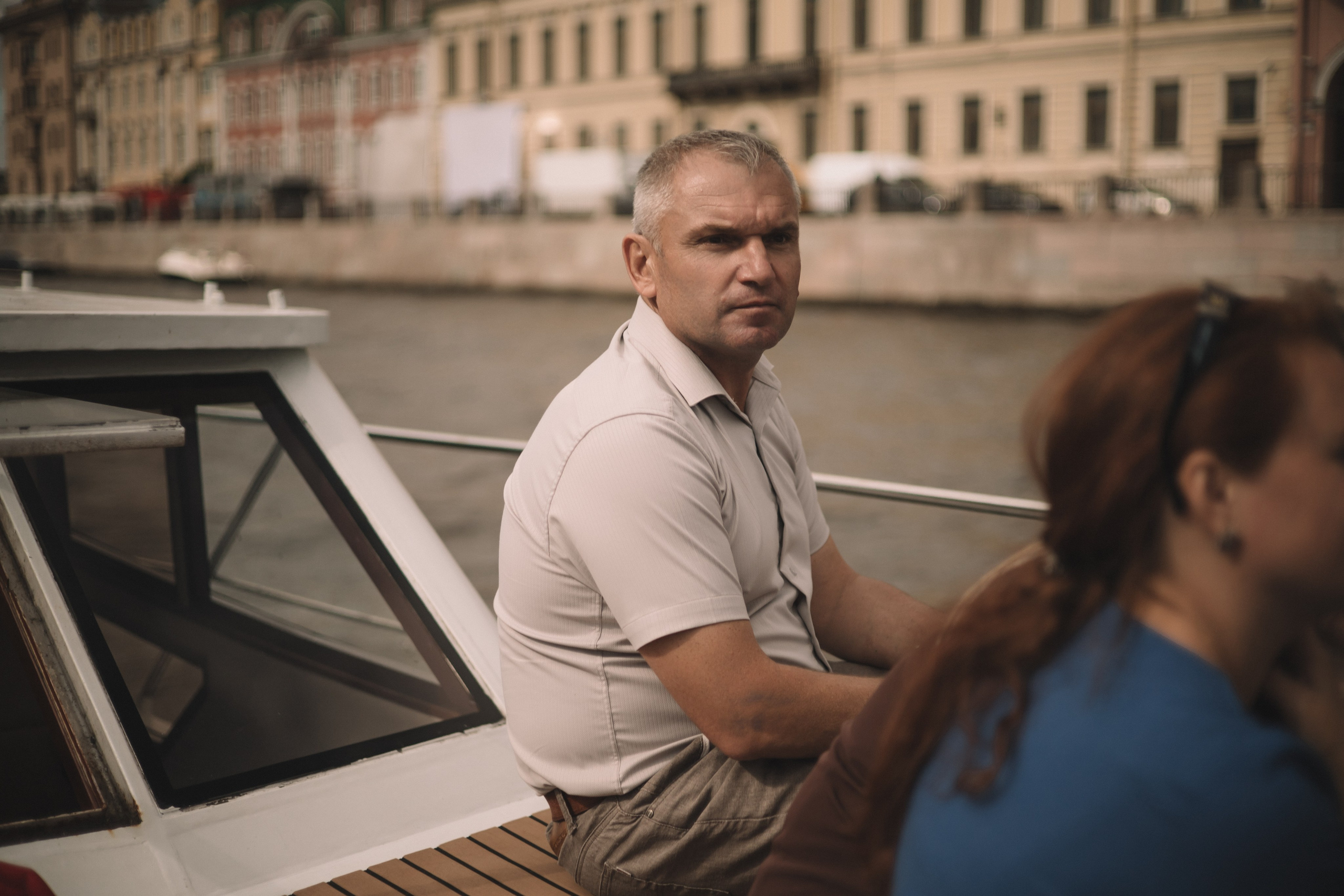 День Рождения на катере. Семейный фотограф в Санкт-Петербурге. Запечатление мгновений и ярких воспоминаний в Вашей жизни
