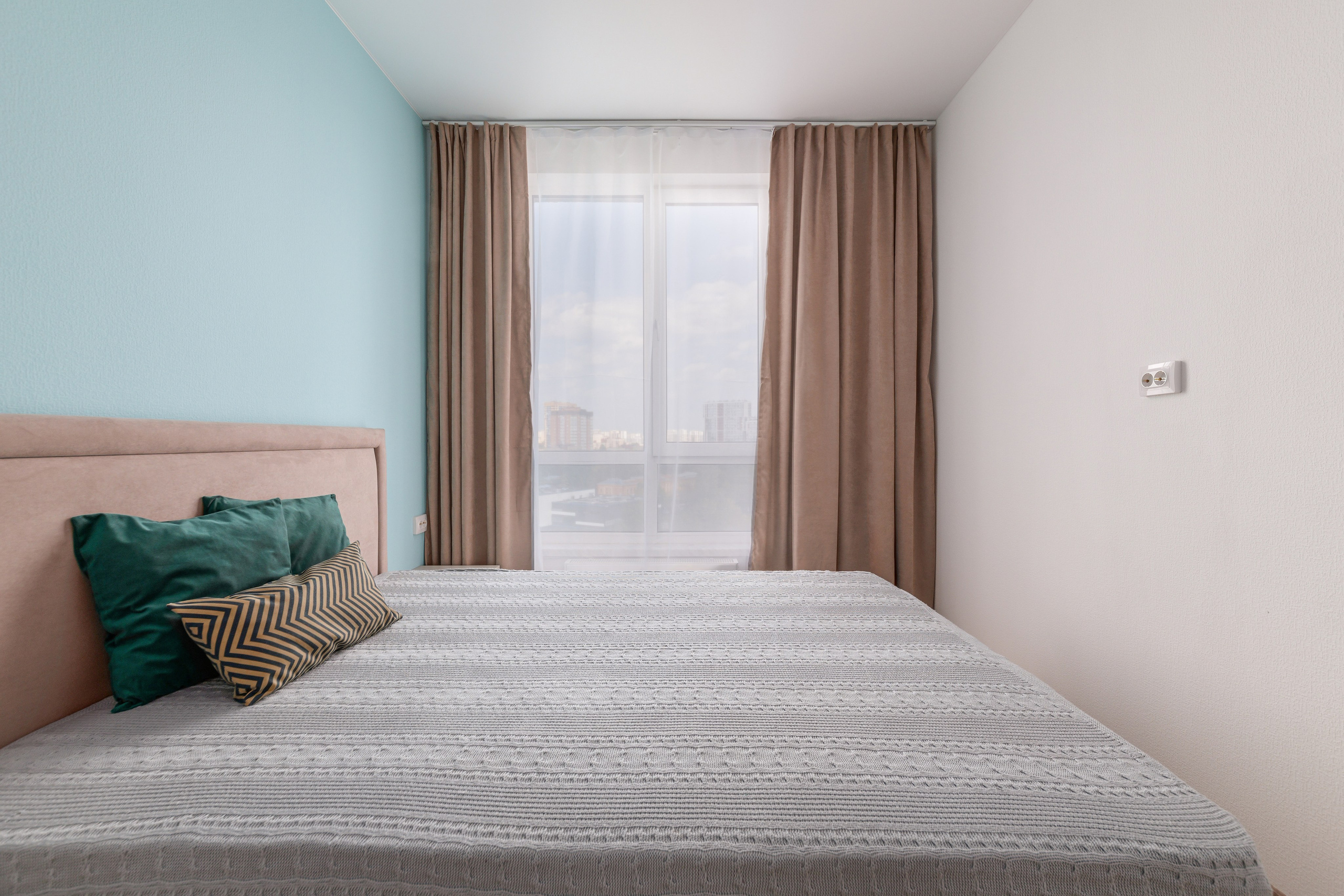 Двухкомнатная квартира, Варфоломеевская ул