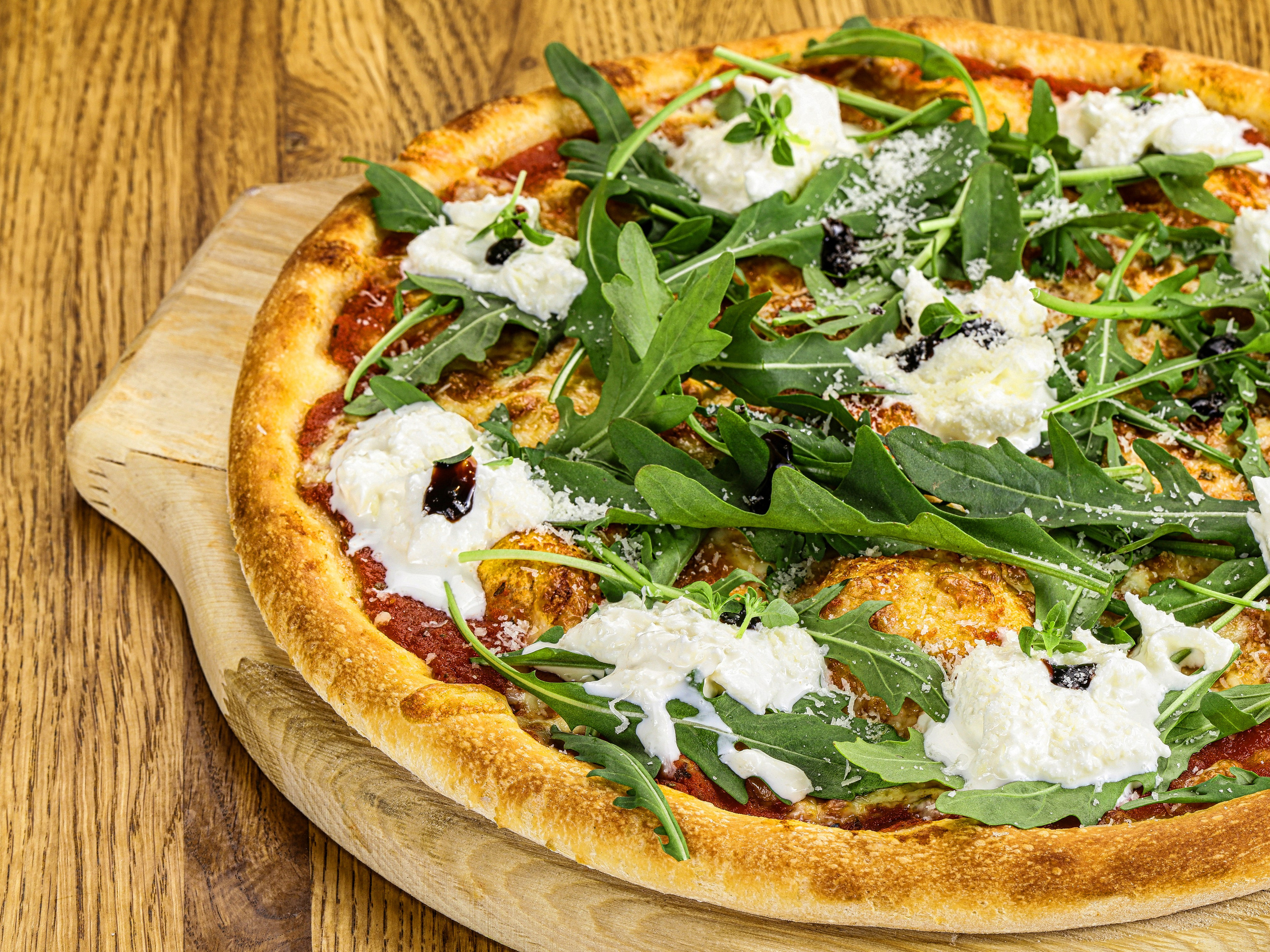 Фотосъемка пиццы. Заказ по тел.: +7 (906) 006-90-22. Фуд-фотограф Андрей Старостин — съемка еды в Москве. 9000 руб. в час