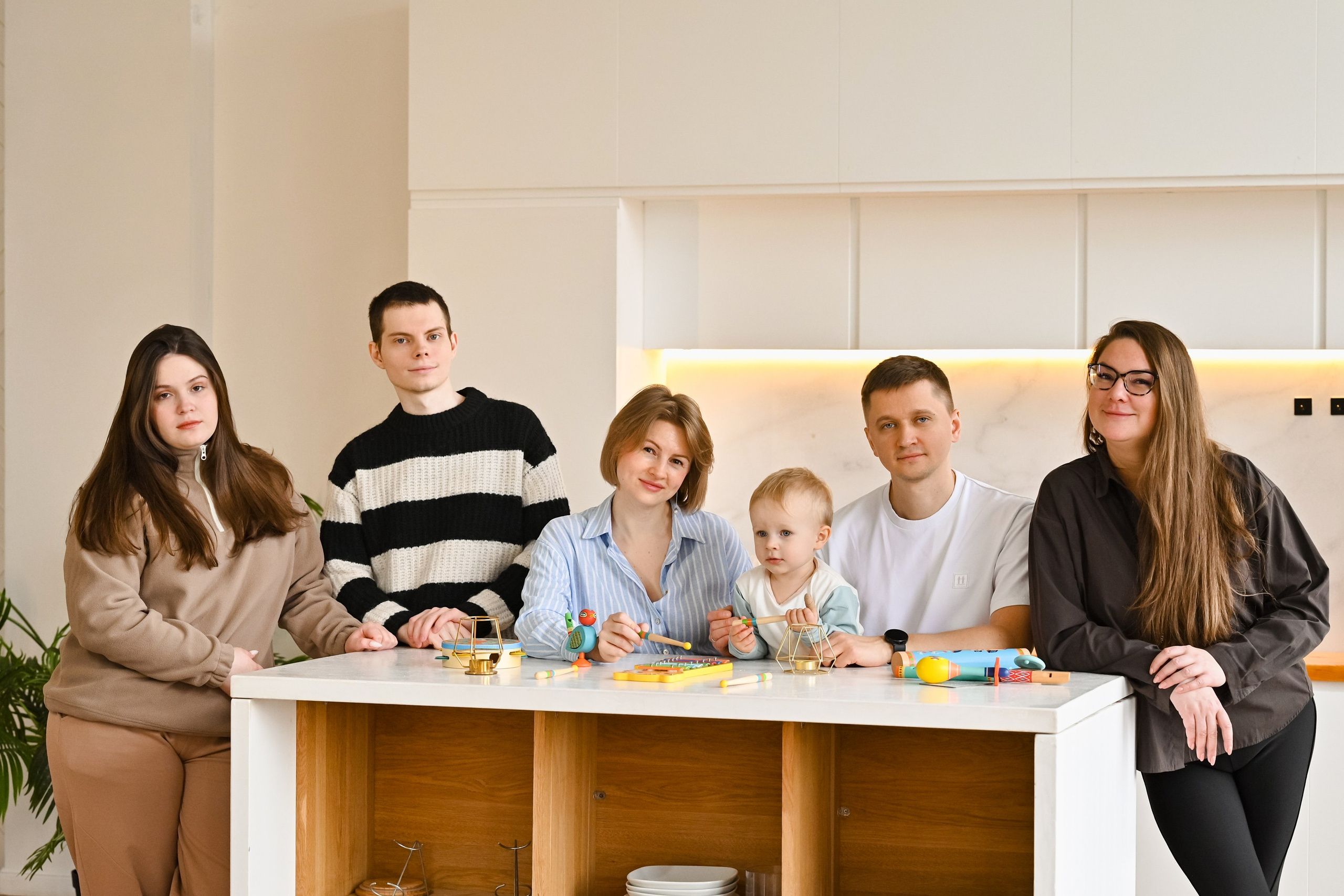 Лев. Компания и фотошкола по созданию контента в Москве