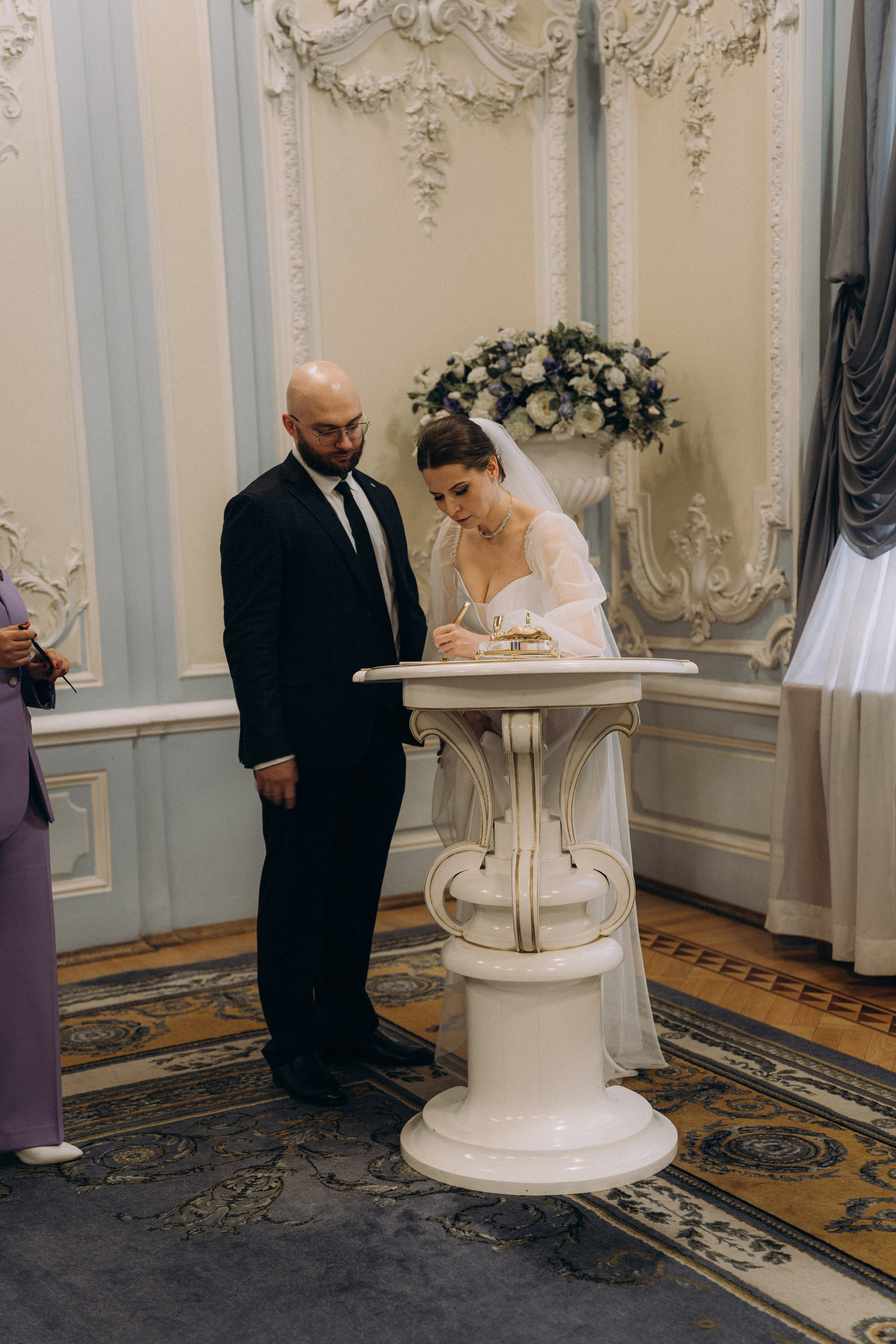 СВАДЕБНАЯ СЬЕМКА ВО ВТОРОМ ДВОРЦЕ (ДЕКАБРЬ) ТАКЖЕ СЬЕМКА В СТУДИИ НА ЧЕРНЫШЕВСКОЙ. Профессиональный фотограф, Санкт-Петербург — Виктория Богомолова