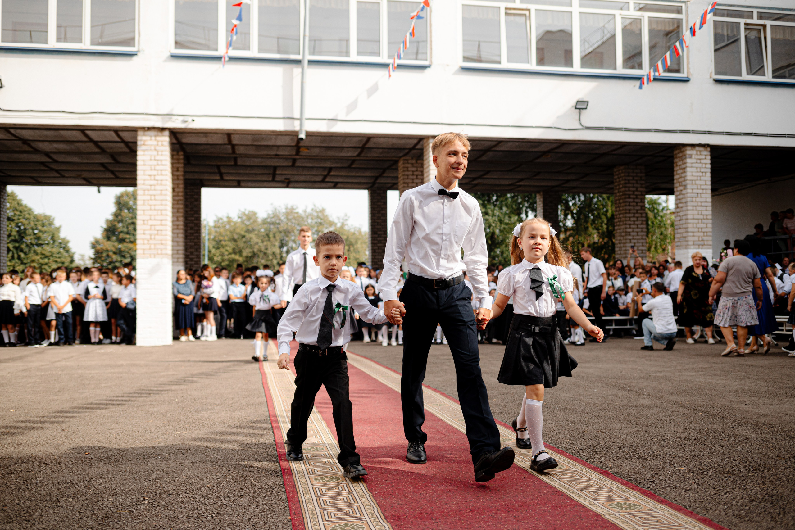 Школьный фотограф кропоткин. Свадебный фотограф Кропоткин Краснодар
