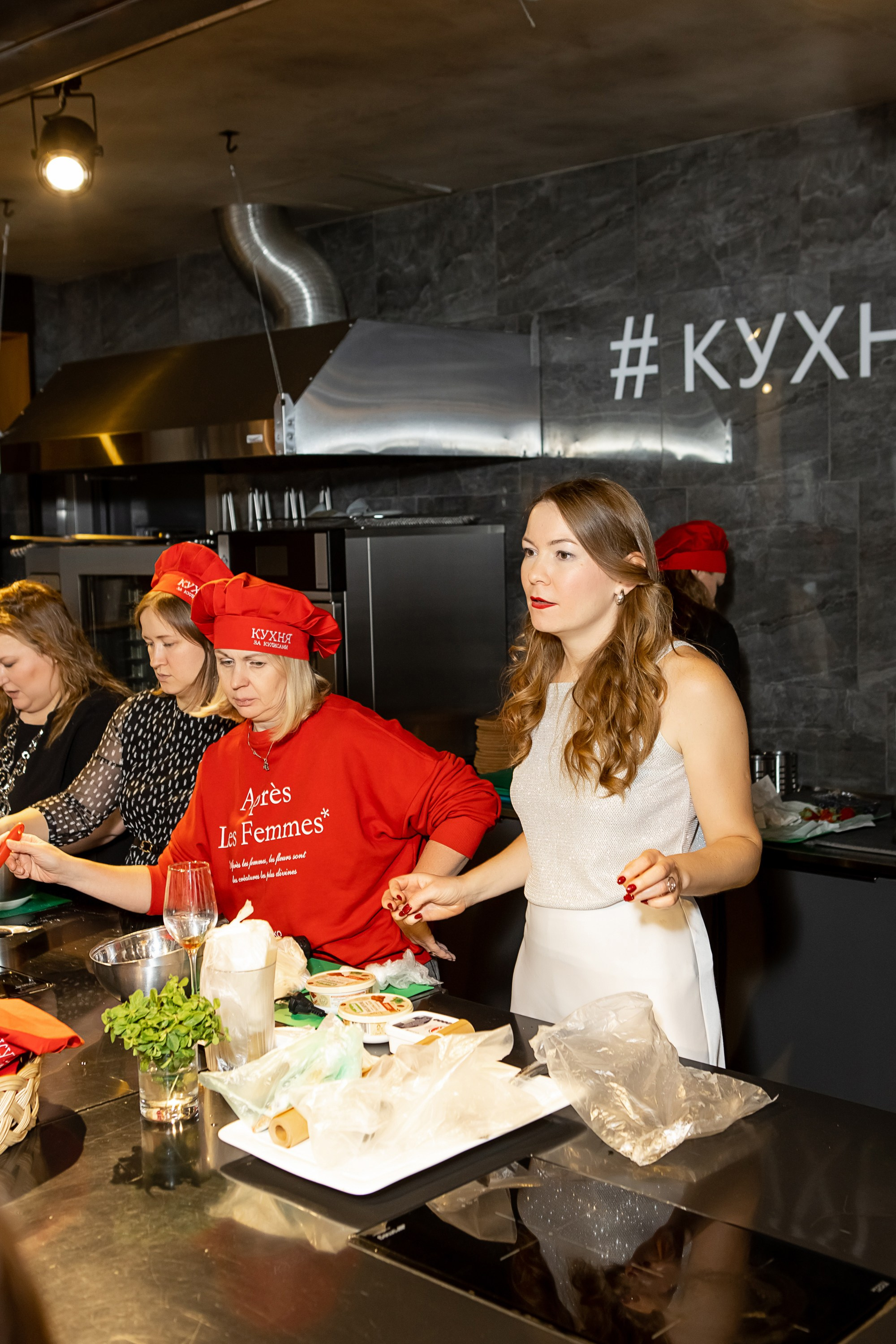 Кухня за кулисами. Репортажный и семейный фотограф в Новосибирске Елена Каменева