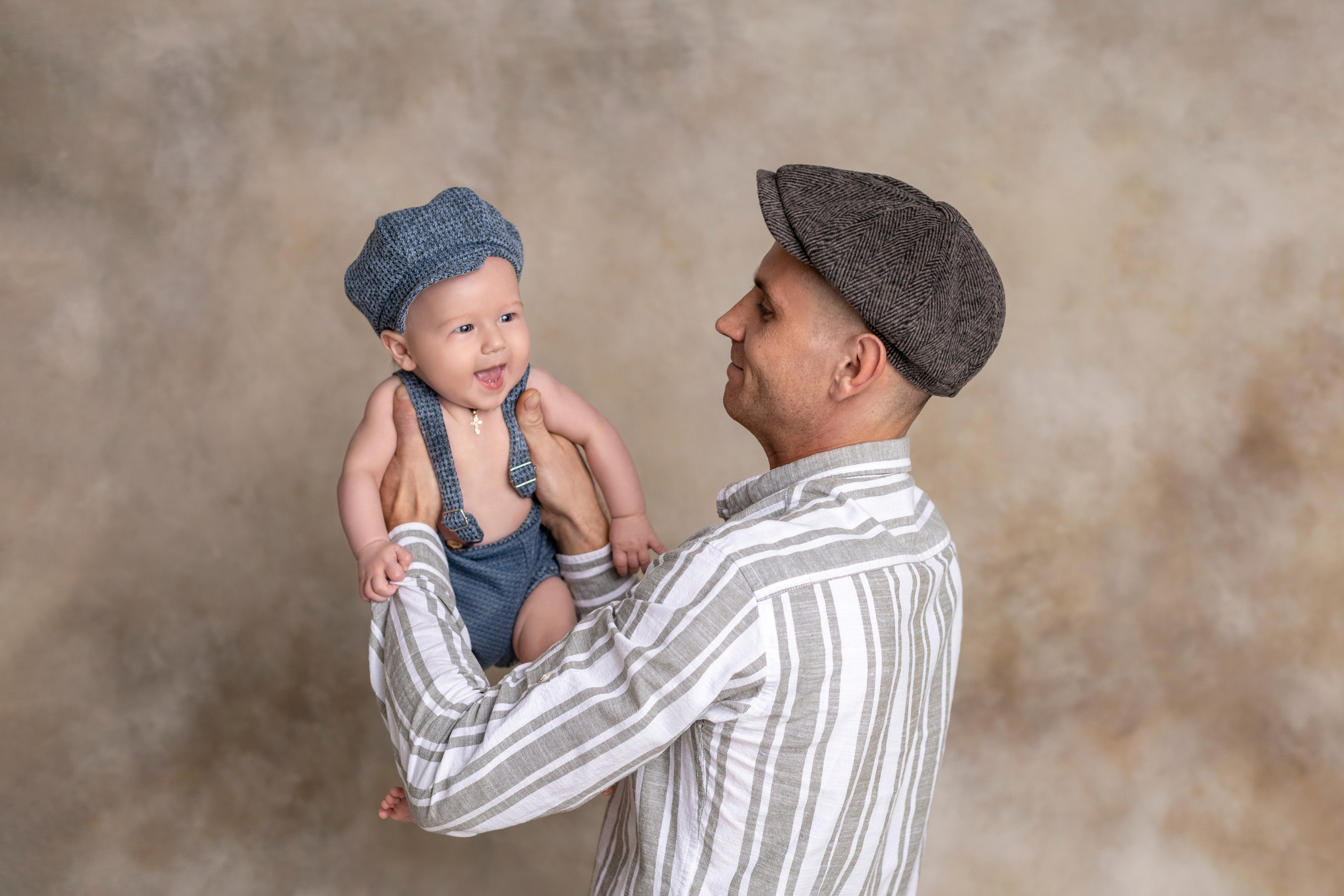 Лев, 1,5 месяца. Фотограф новорожденных в Нижнем Новгороде Надежда Кадылкина