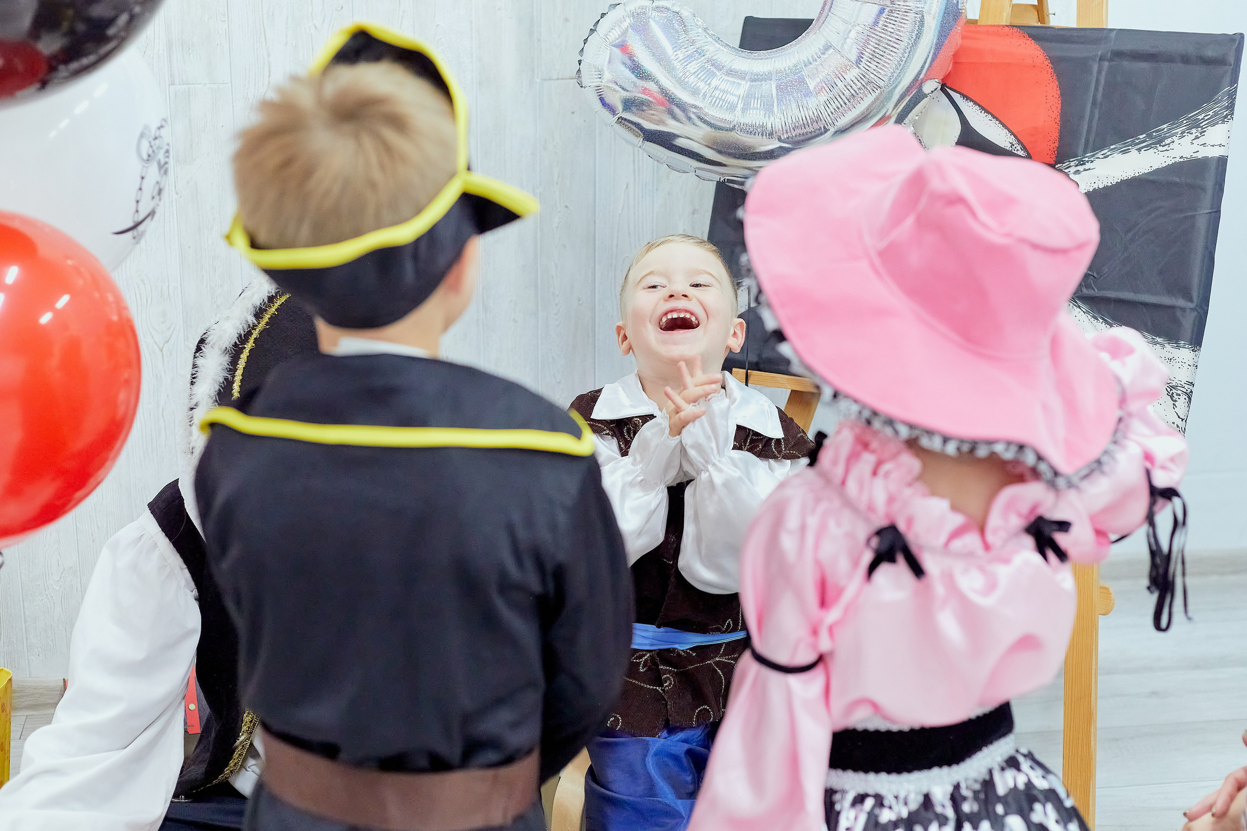 День Рождение Степана 5 лет, съёмка 3 часовой программы. Семейный и детский фотограф в Ярославле Юлия Галашина