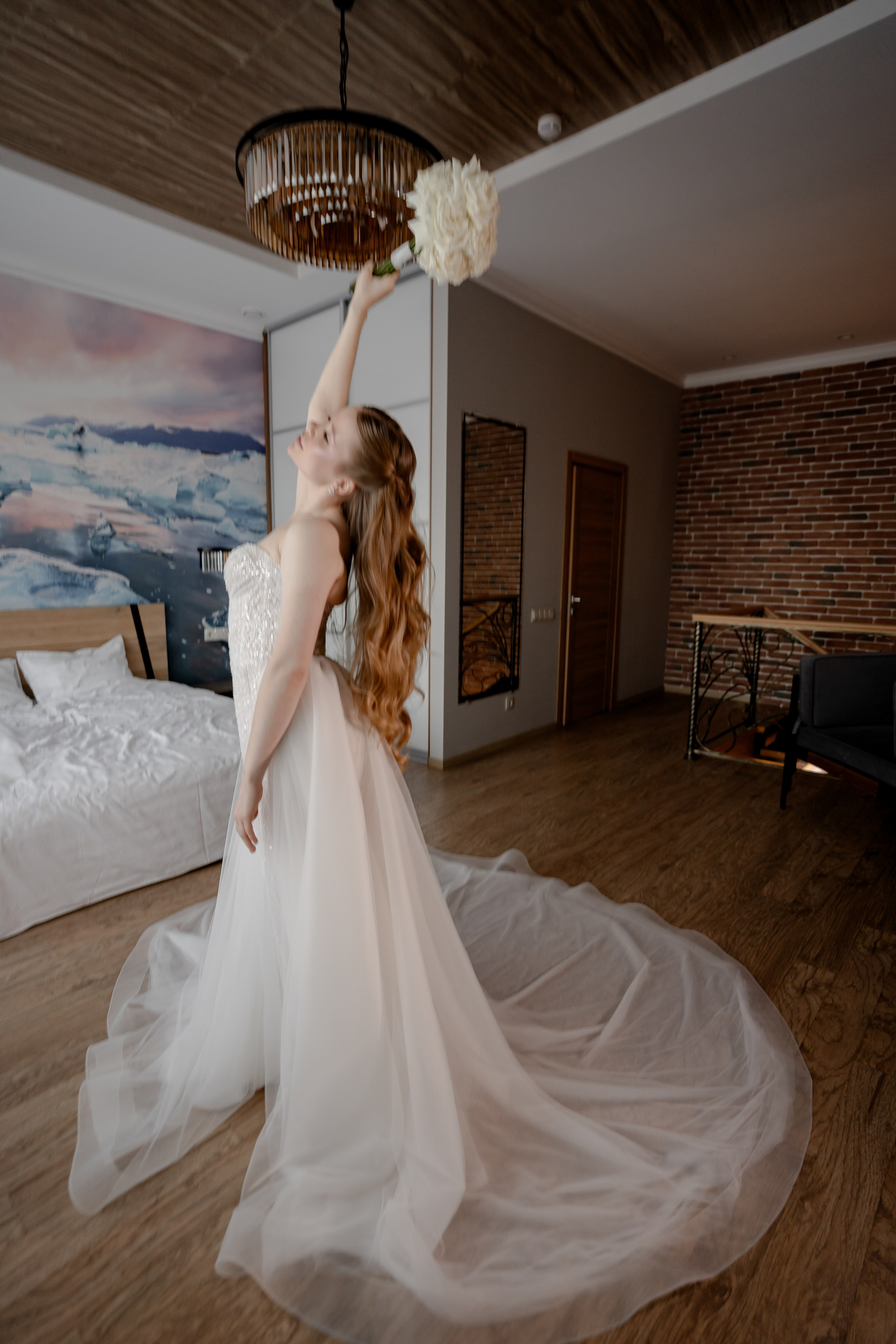 СВАДЕБНАЯ СЬЕМКА СБОРОВ В ОТЕЛЕ И ВЫЕЗД НА ЦЕРЕМОНИЮ (СНЯТО В СИБИРЕ В НИЖНЕВАРТОВСКЕ). Профессиональный фотограф, Санкт-Петербург — Виктория Богомолова