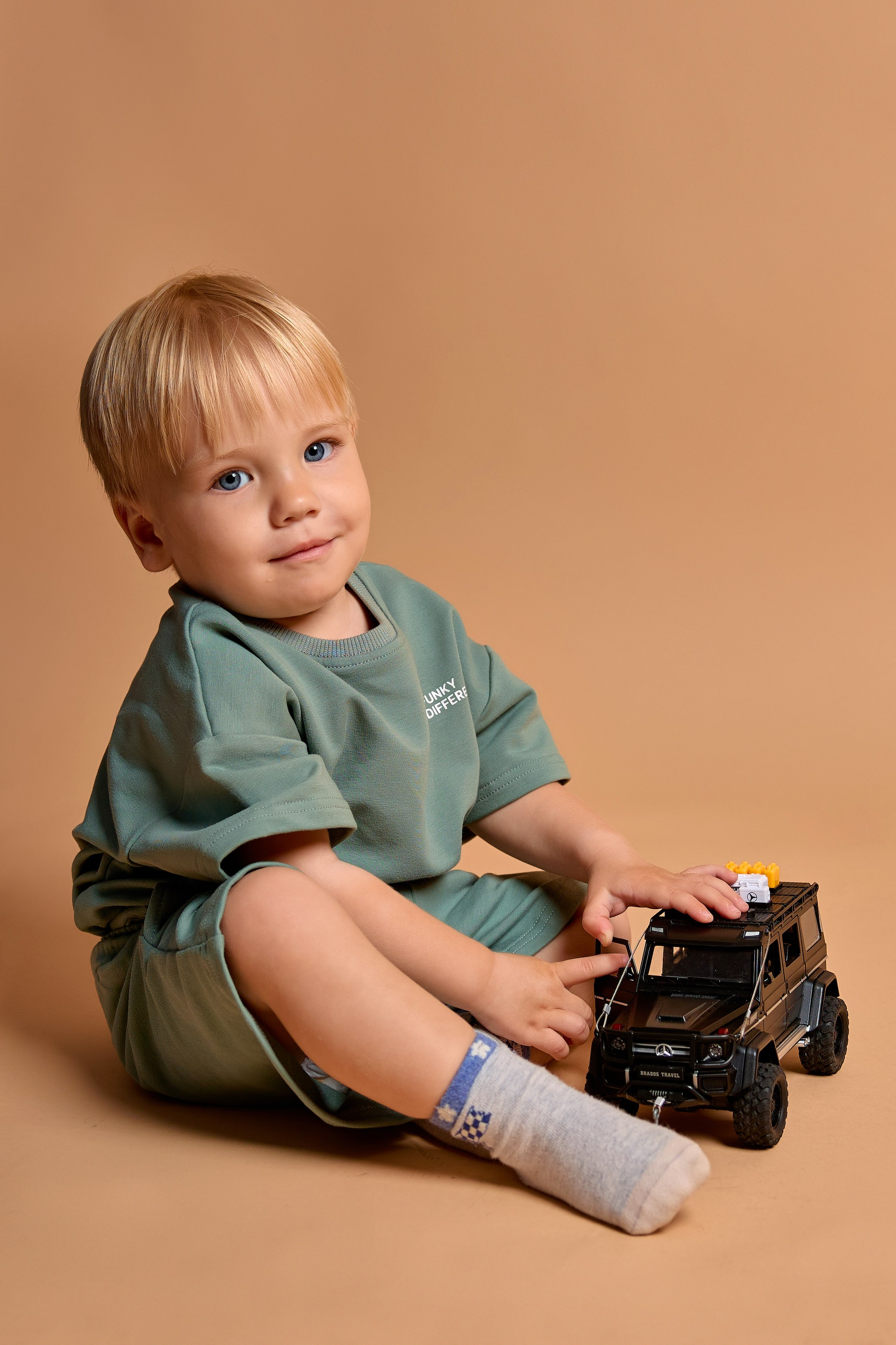 Семейная съемка. Никита и Федор. Фотограф Люся Воробьева