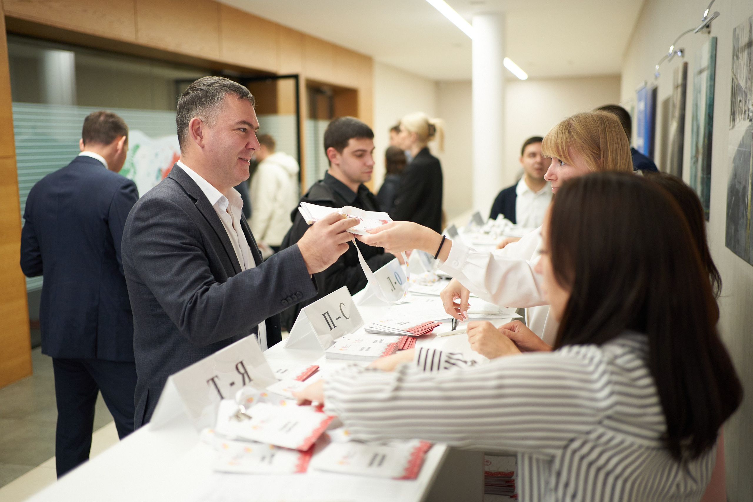 Бизнес. Антон Чигляков -   профессиональный фотограф