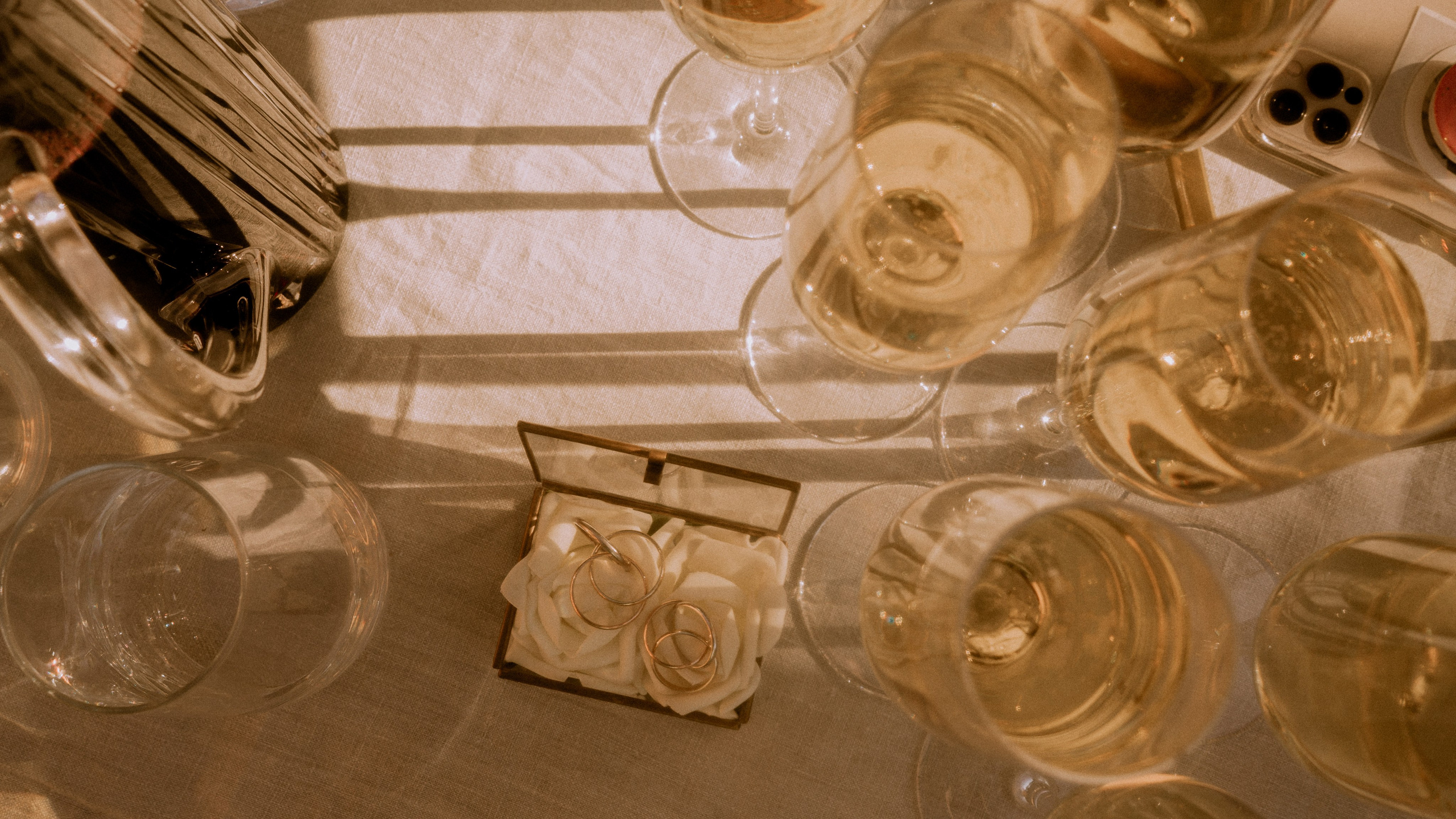 Свадебная субмарина'. Свадебный фотограф в Санкт-Петербурге Миша Репина