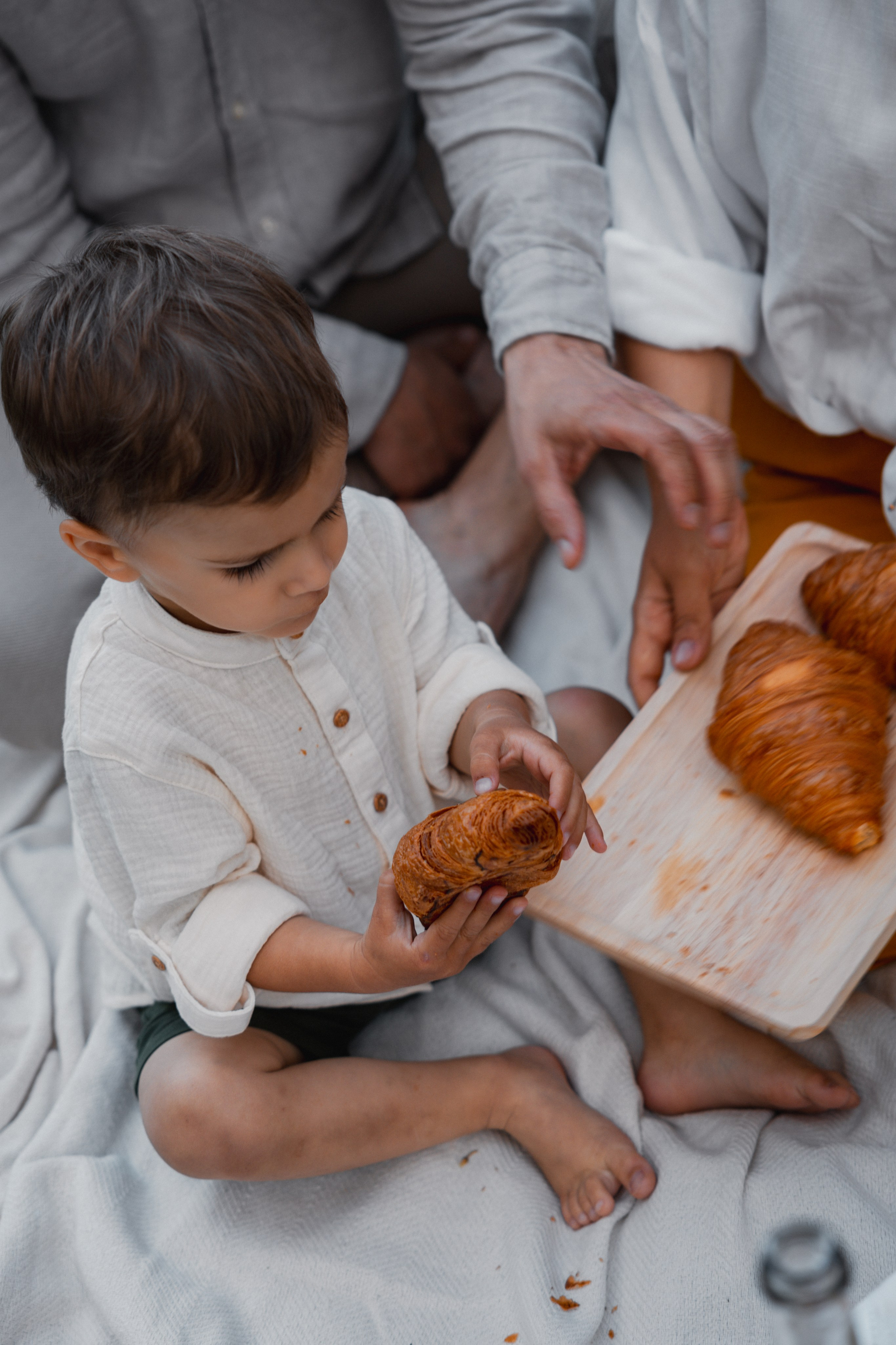Пикник в парке. Андрей, Катя и Платон. Ваш семейный newborn и lifestyle фотограф в СПБ Наталья Журавлева