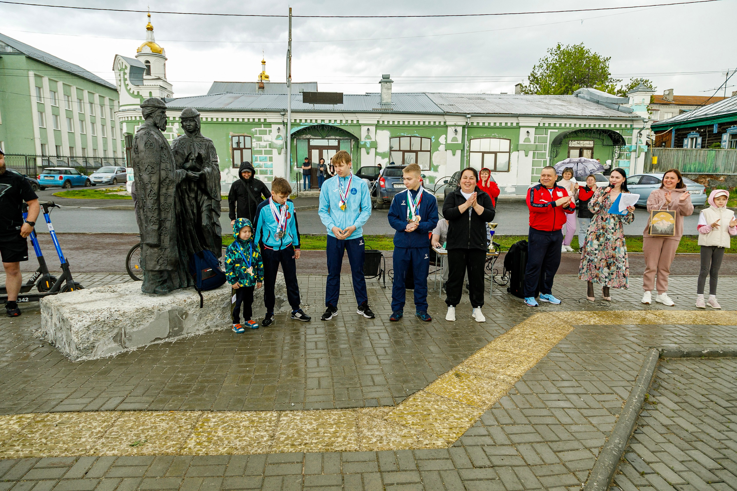 «СпортЛето» и «Зарядка с чемпионом» — семья Сармачевых 😋. Фотограф Андрей Гузеев