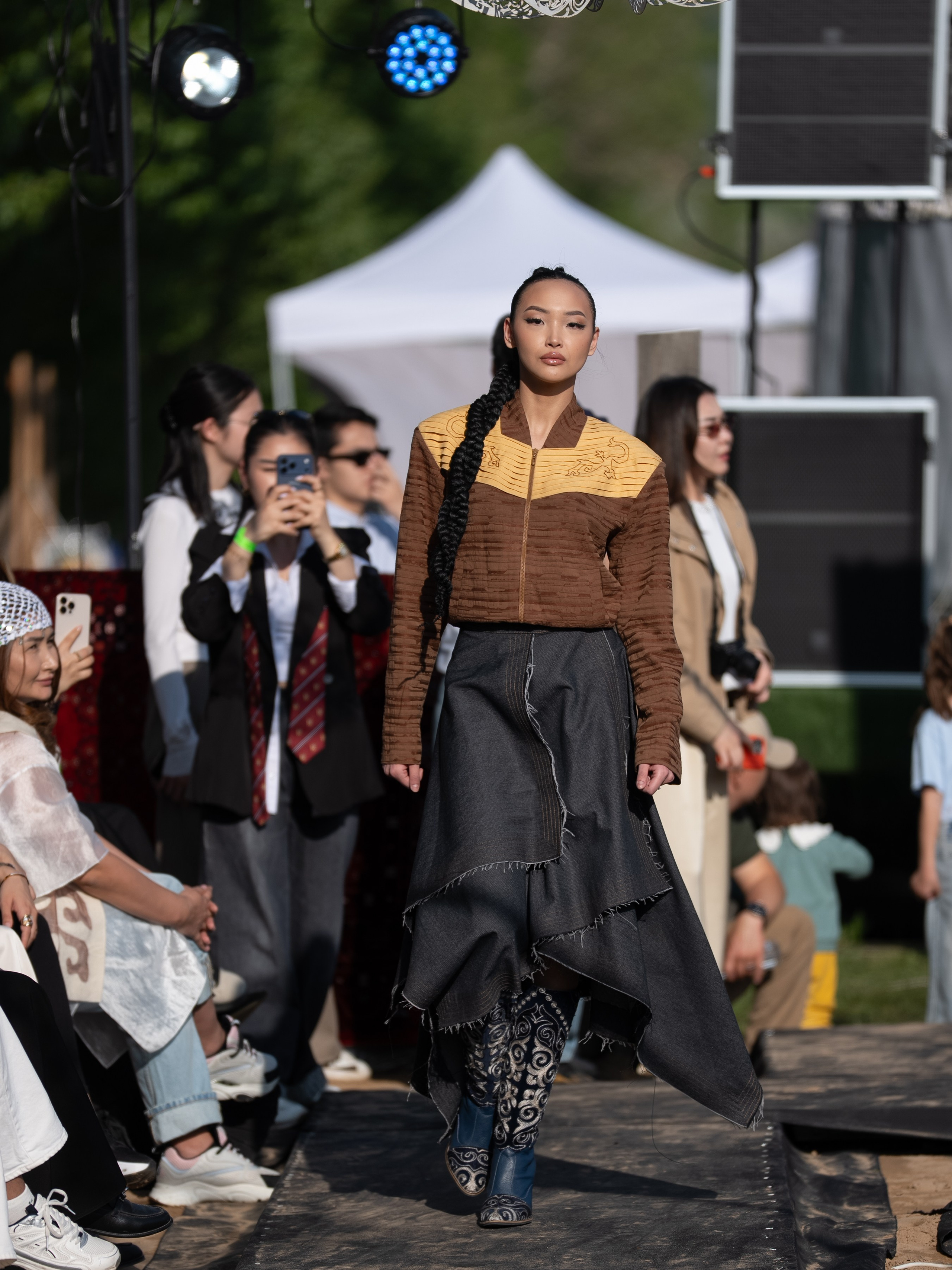 Designer Dariya Kuatzhan. Сайт Алматинского НЮ АРТ, будуар и фэшн фотографа Дениса Карпенко