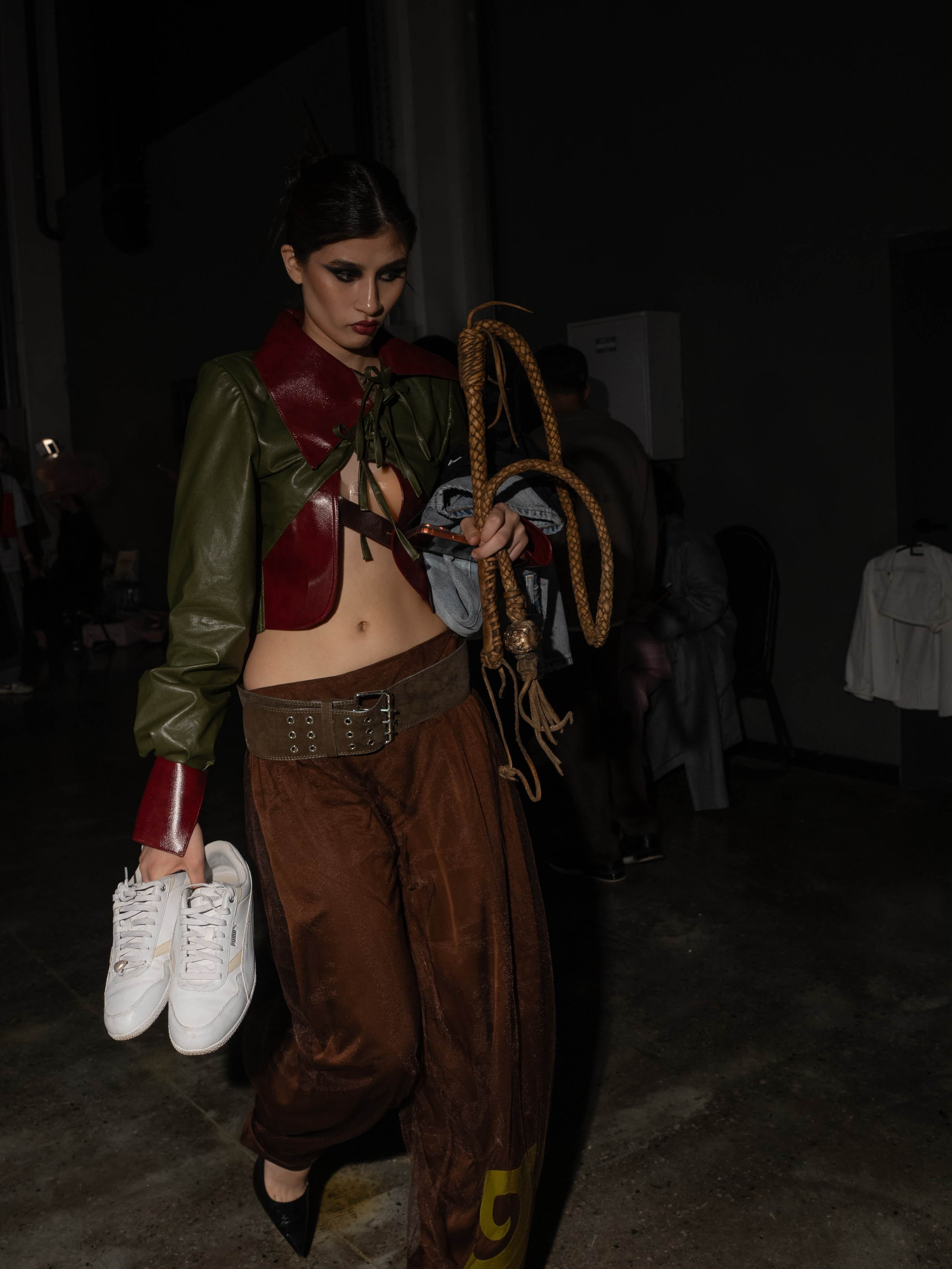 Visa Fashion week Almaty Backstage Day 3. Сайт Алматинского НЮ АРТ, будуар и фэшн фотографа Дениса Карпенко